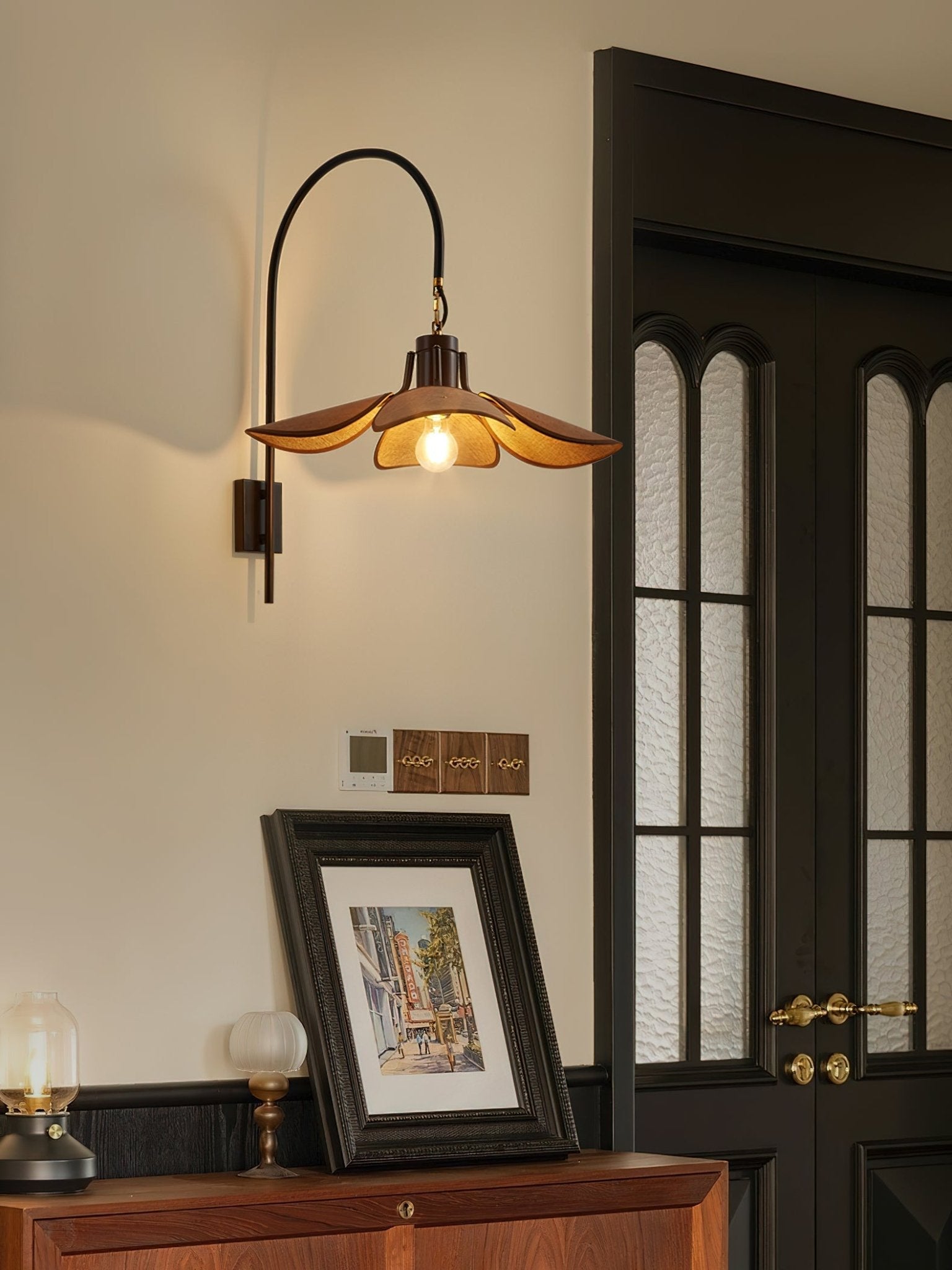 WOW Petal Bloom Wall Lamp
