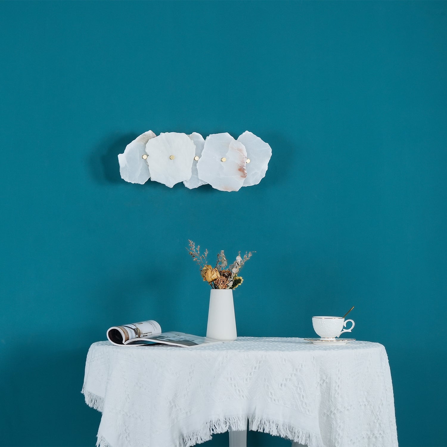 WOW Petra Wall Lamp