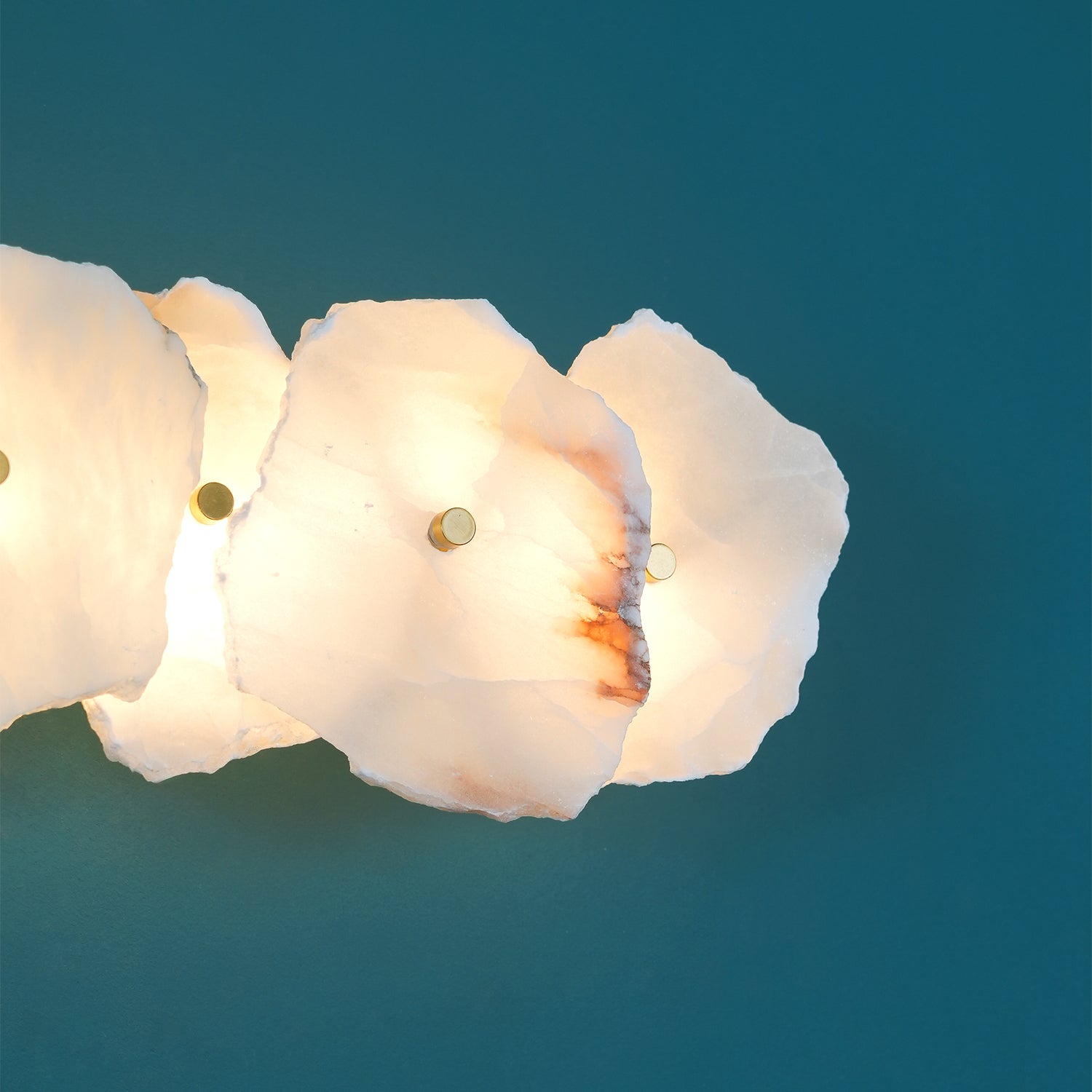 WOW Petra Wall Lamp