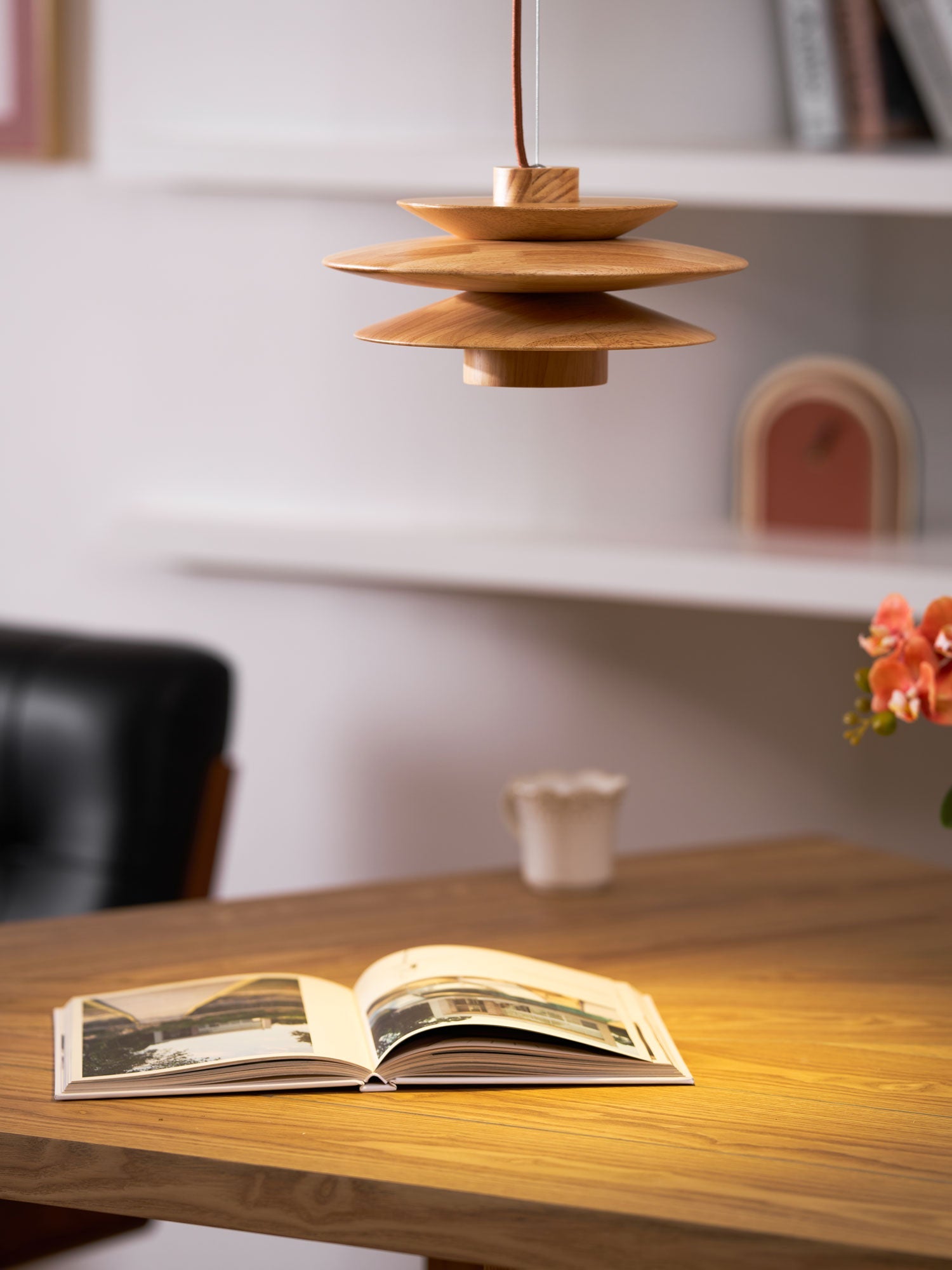WOW Cascade Wooden Disc Pendant Lamp