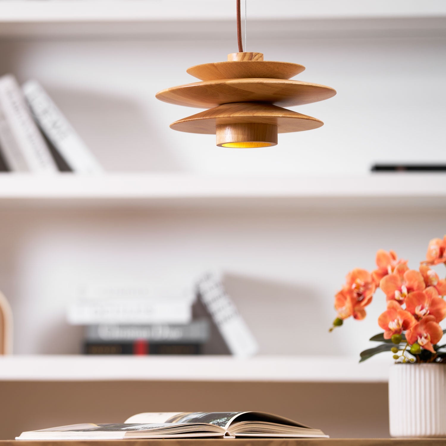 WOW Cascade Wooden Disc Pendant Lamp