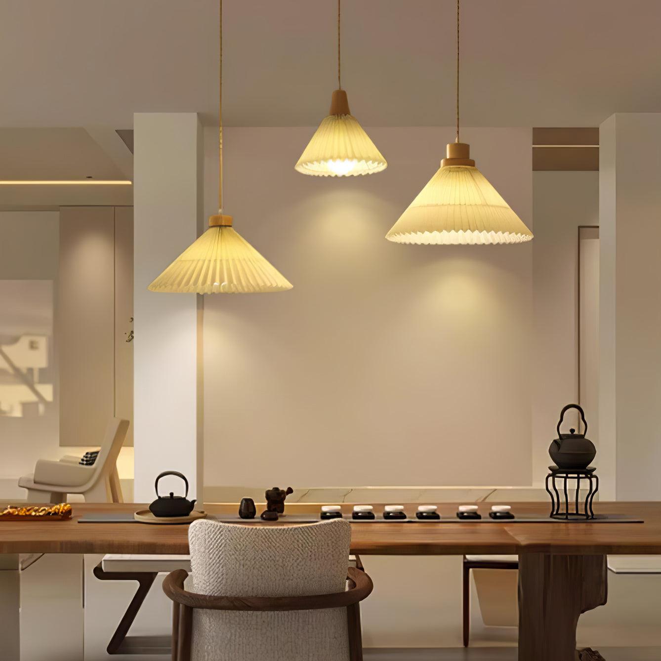WOW Pleated Wooden Pendant Light