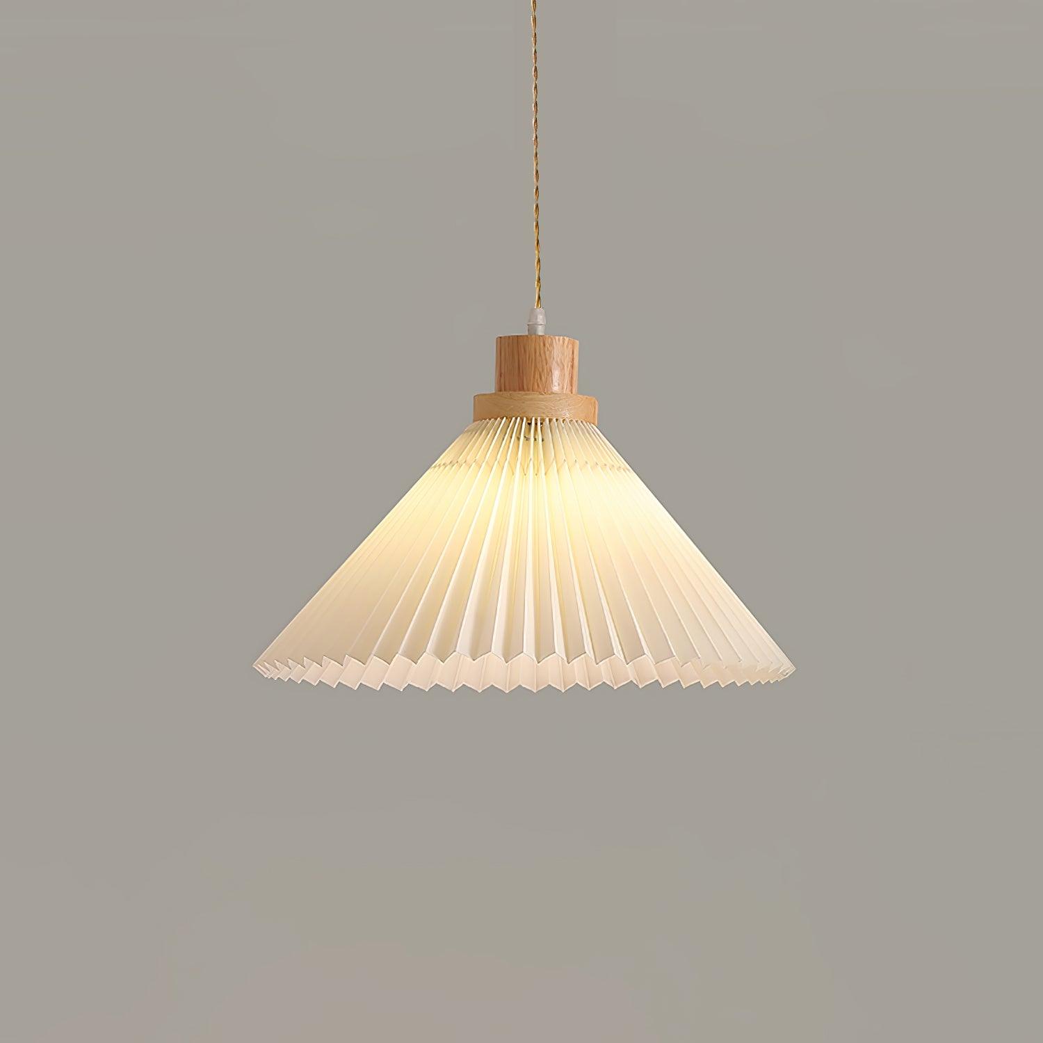 WOW Pleated Wooden Pendant Light