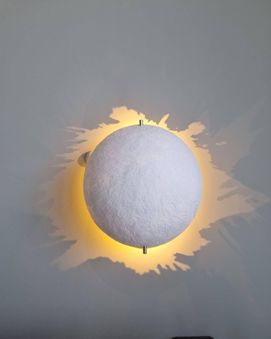 WOW Postkrisi Wall Lamp