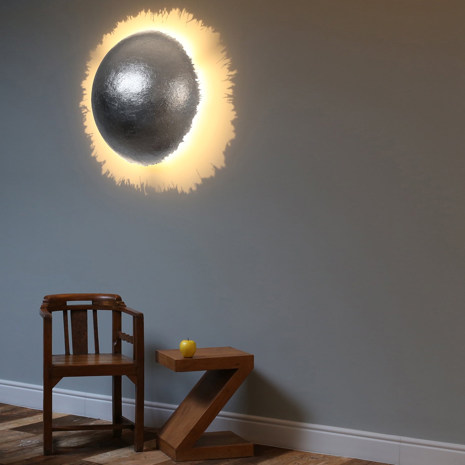 WOW Postkrisi Wall Lamp