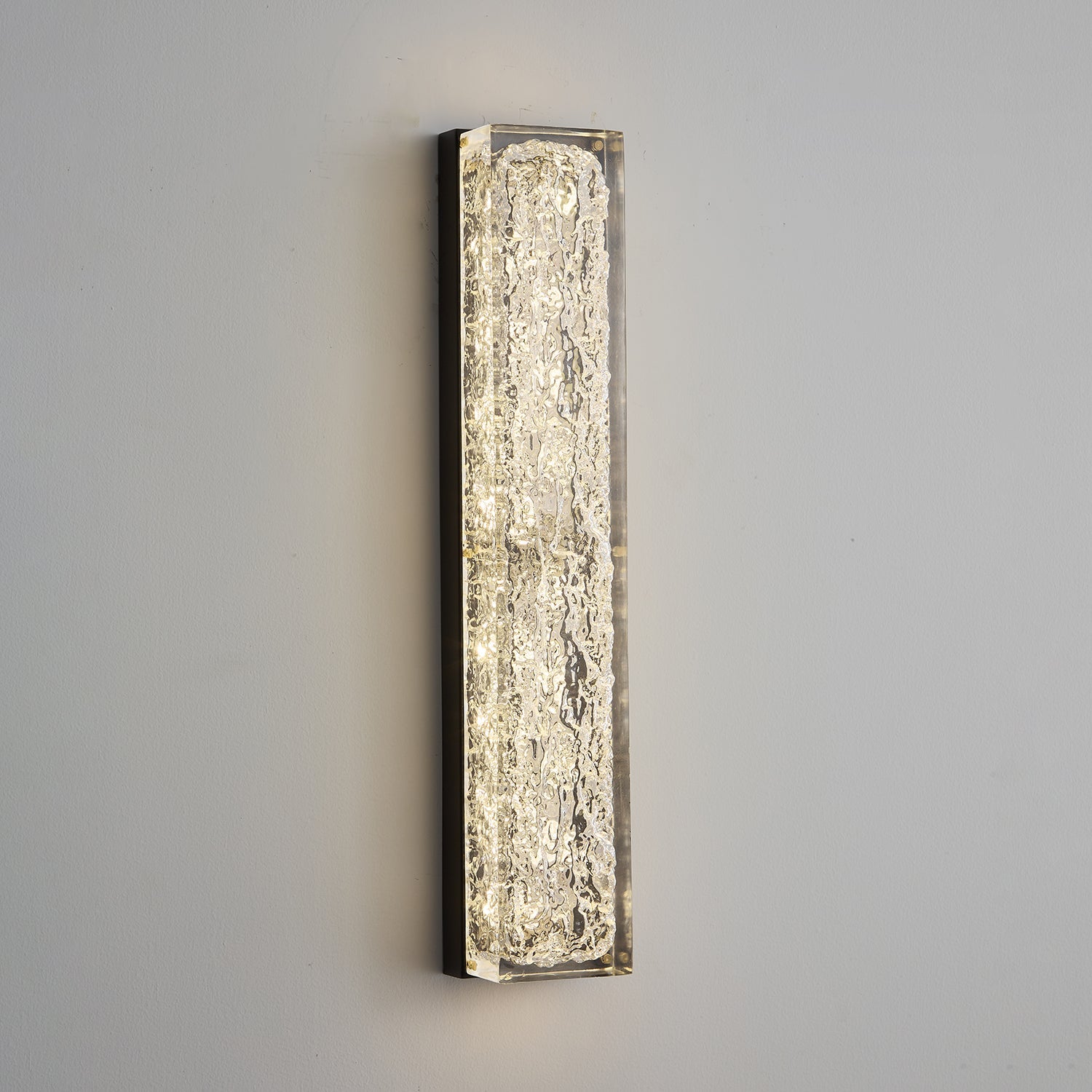 WOW Prismatic Rectangle Wall Lamp