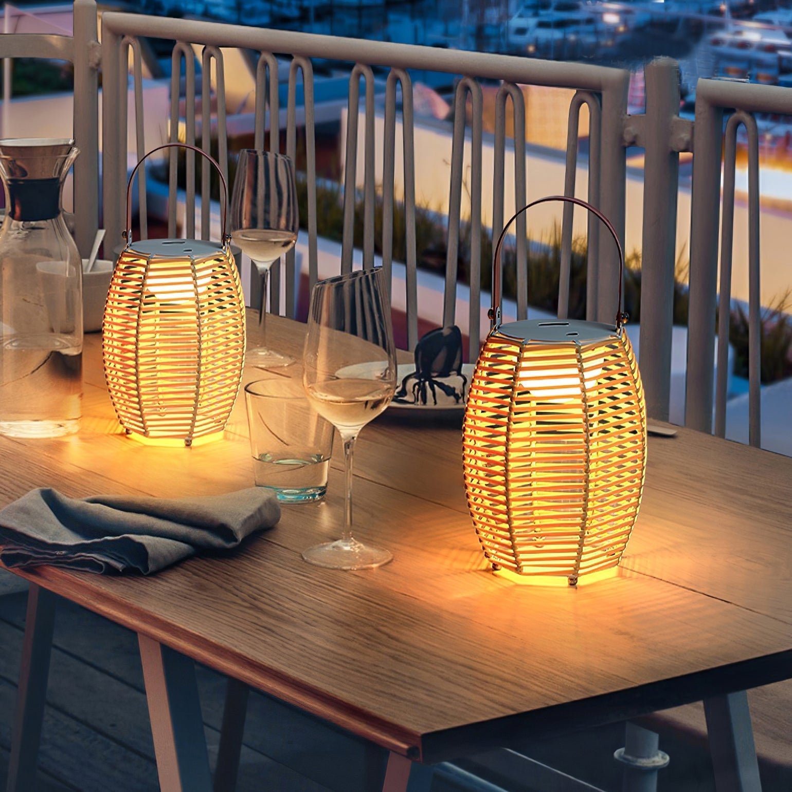 WOW Lantern Built-in Battery Table Lamp