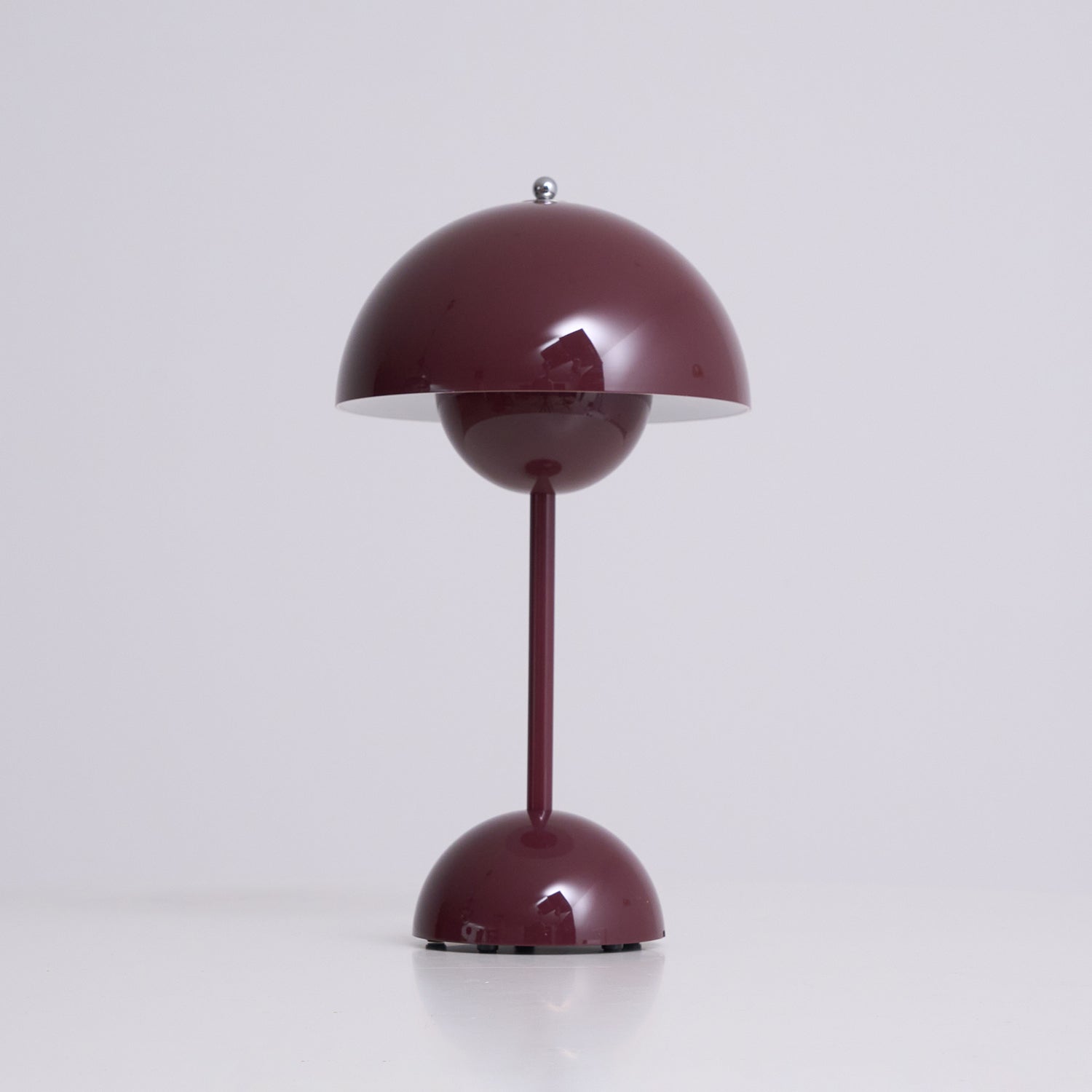 Rechargeable LED small desk lamp