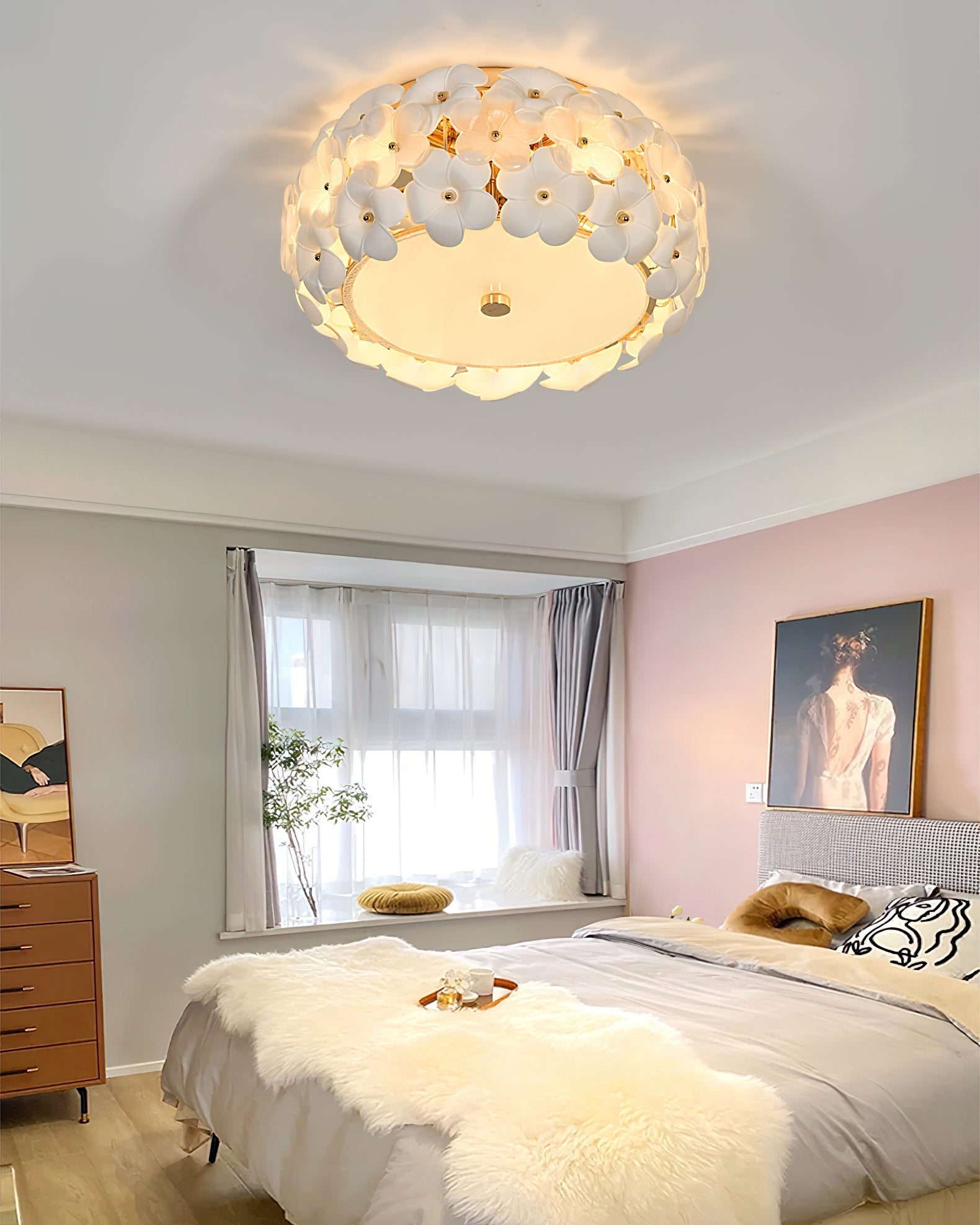 WOW Regina Flowers Ceiling Lamp