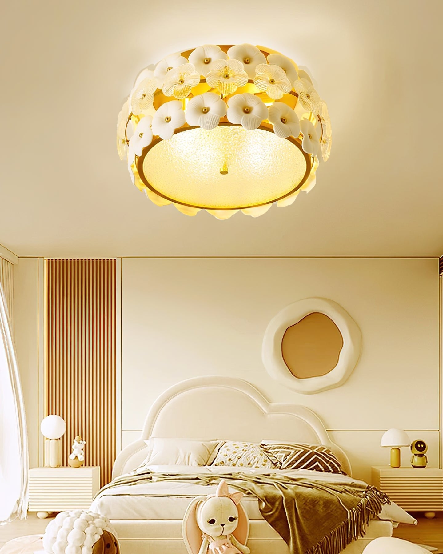 WOW Regina Flowers Ceiling Lamp