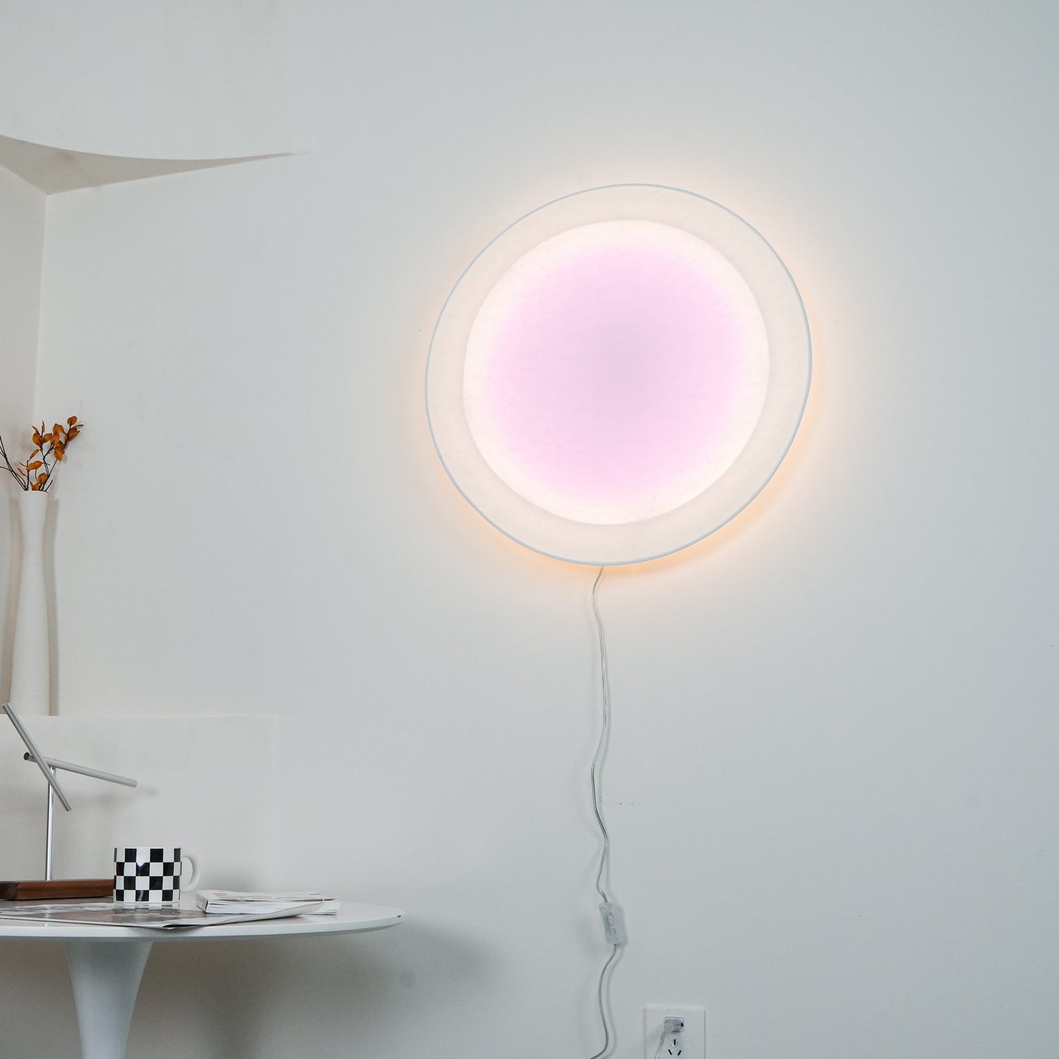 WOW Relax Plug-in Wall Light