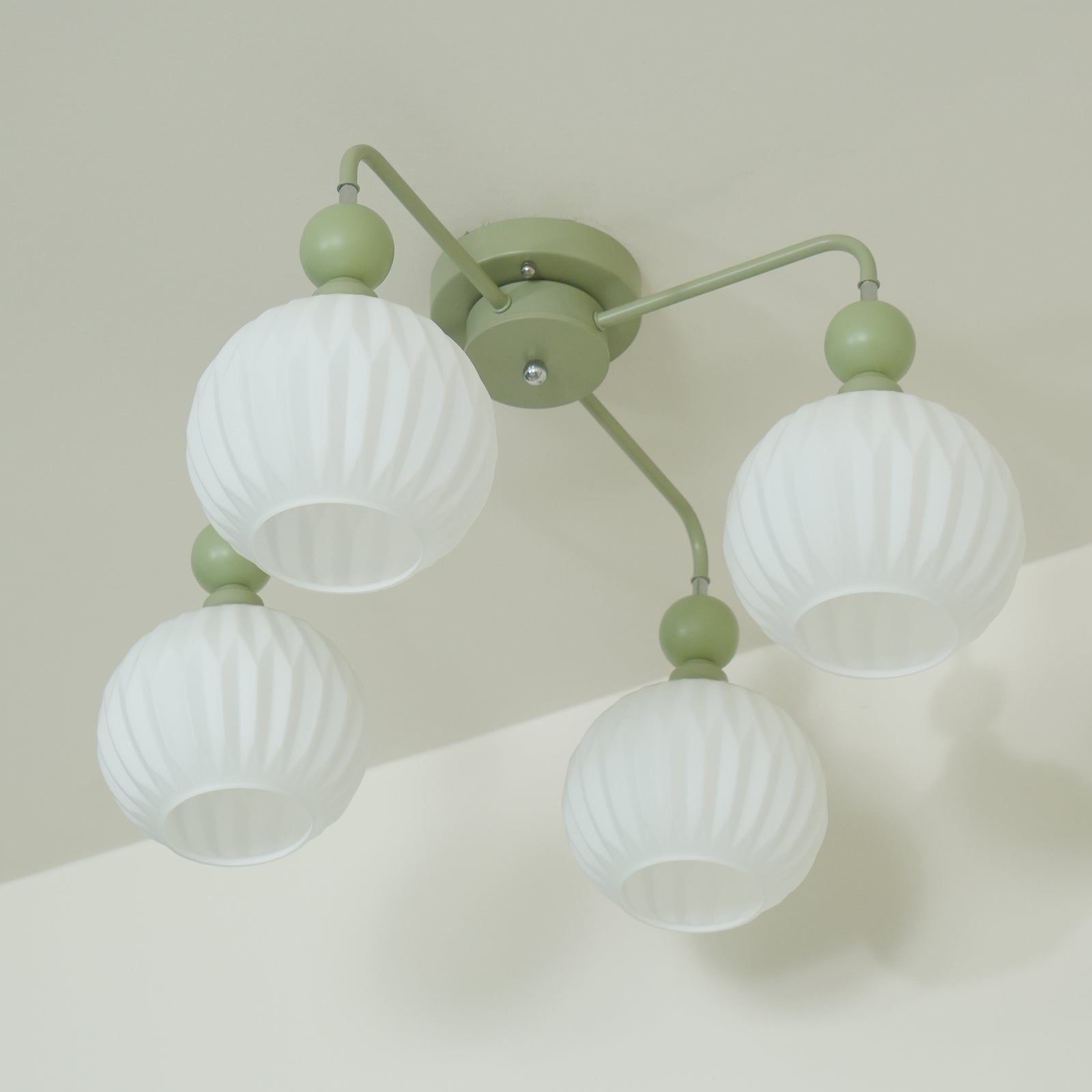 WOW Renee Ceiling Light