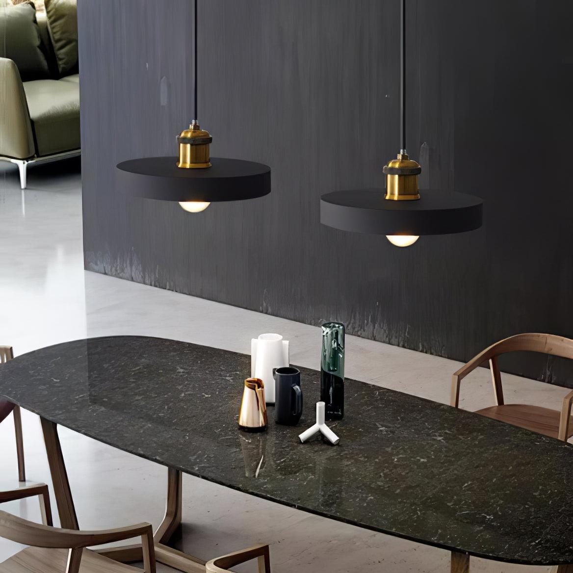 WOW Resin Geometric Pendant Lamp