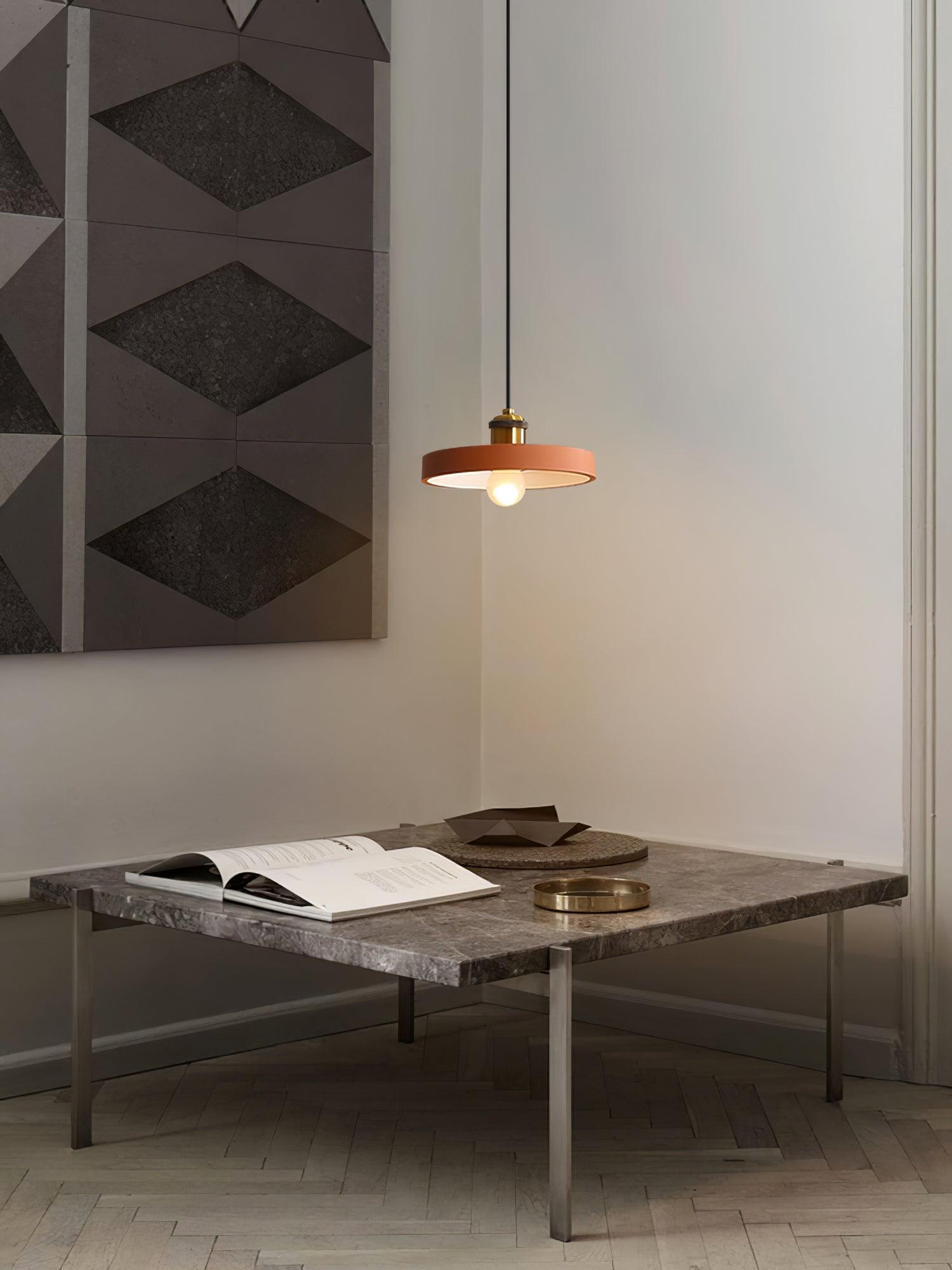 WOW Resin Geometric Pendant Lamp
