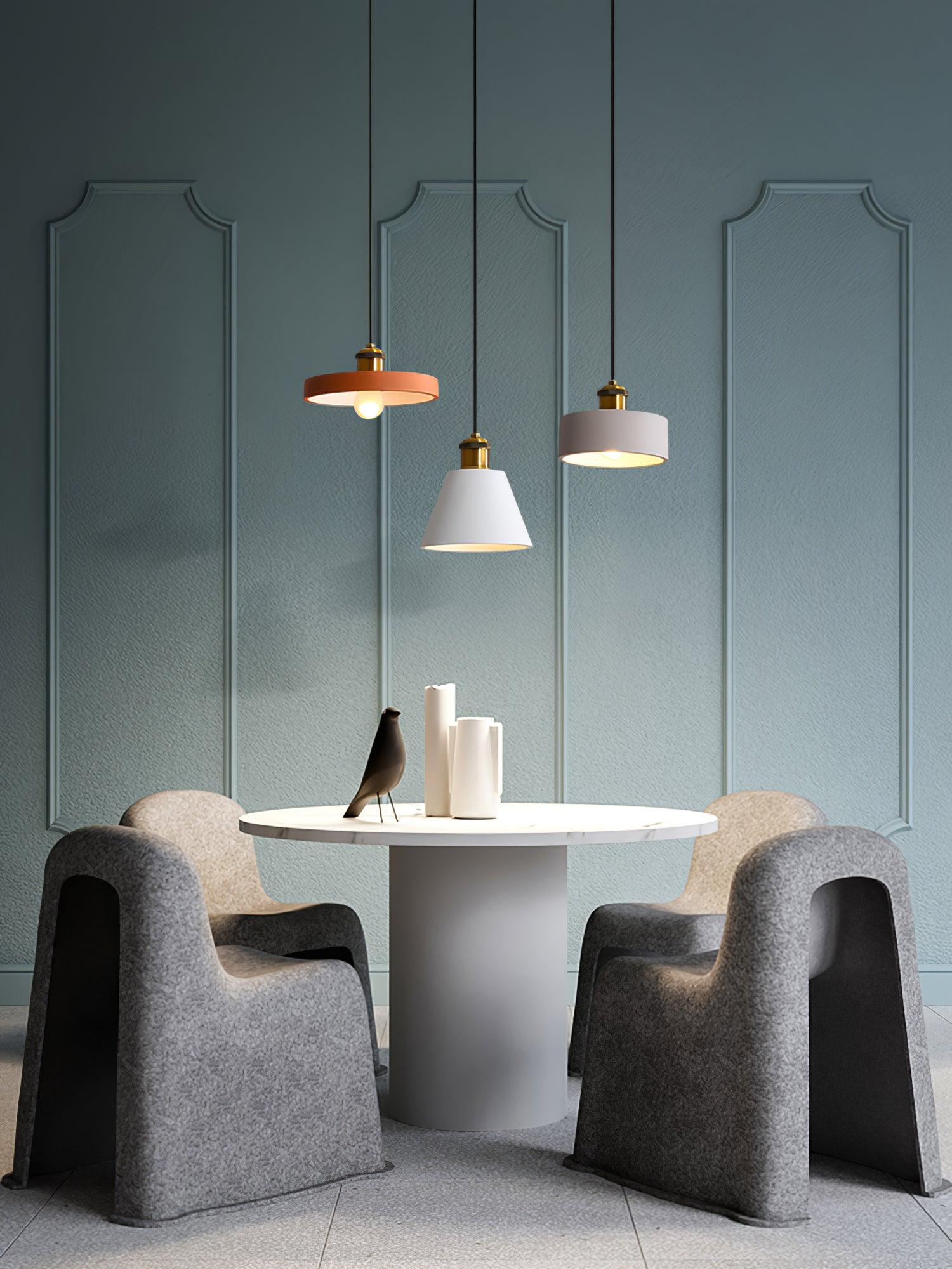 WOW Resin Geometric Pendant Lamp