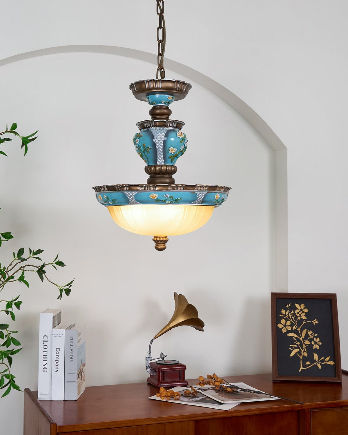 WOW Retro Floral Resin Pendant Light