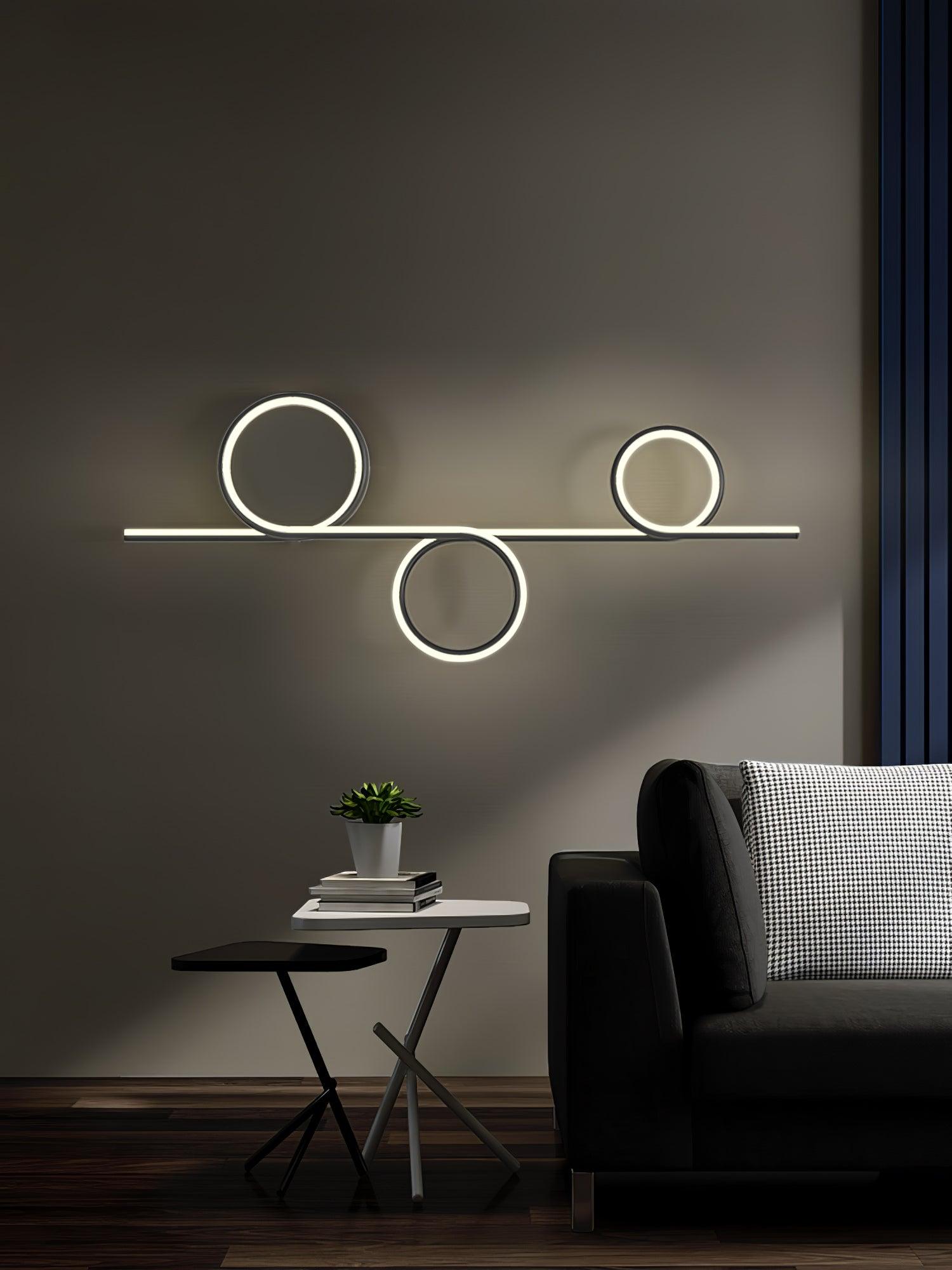 WOW Rhythmic Line Wall Light