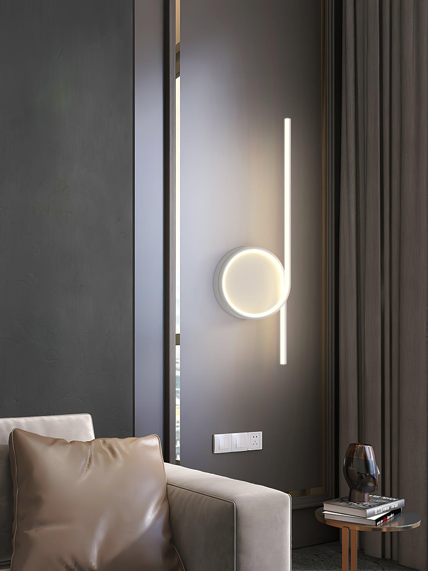 WOW Rhythmic Line Wall Light