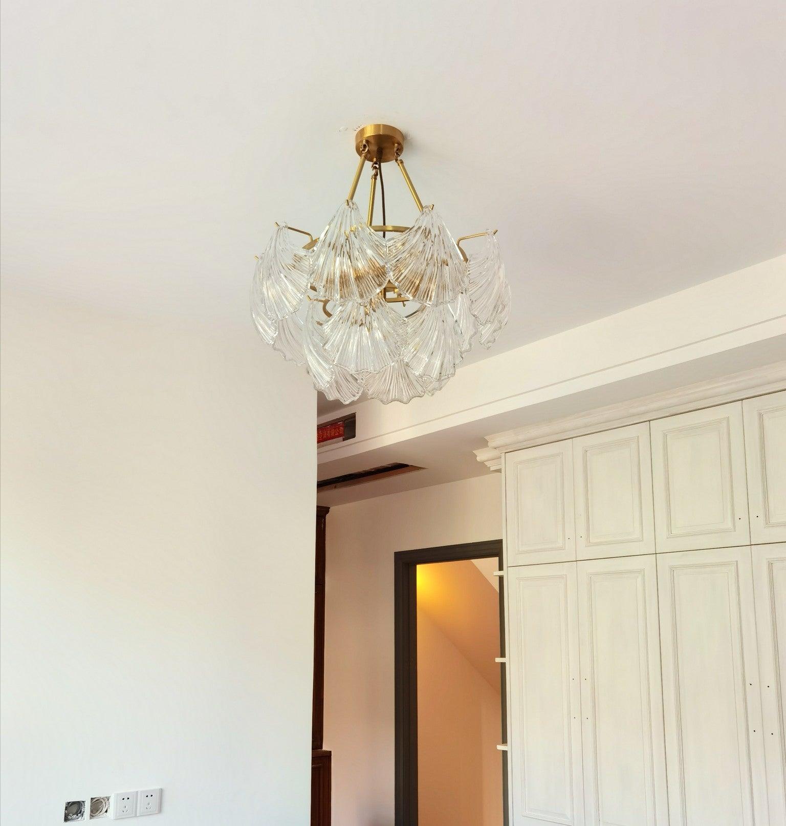 WOW Ribbed Shell Ceiling light