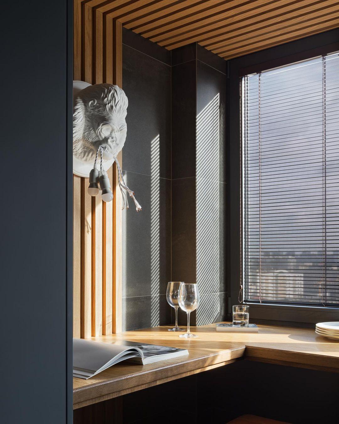 WOW Rilla Wall Sconce