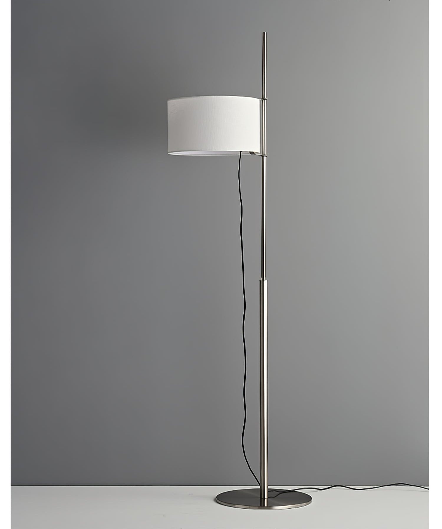WOW Lino Arc Floor Lamp