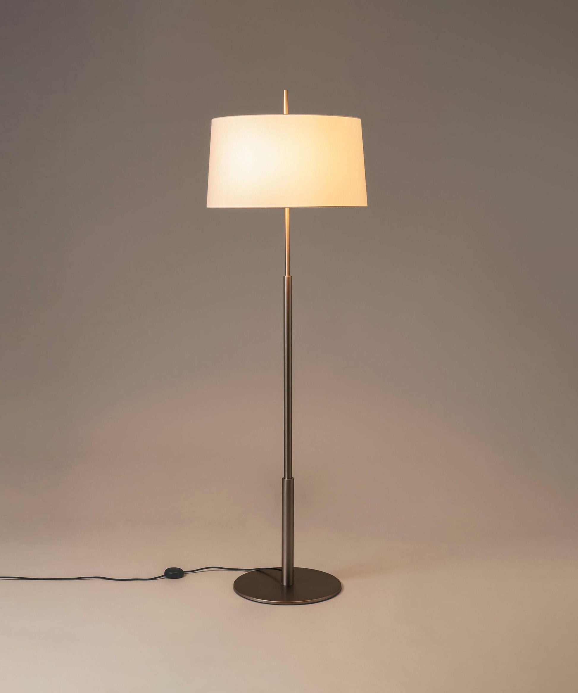 WOW Rilume Floor Lamp