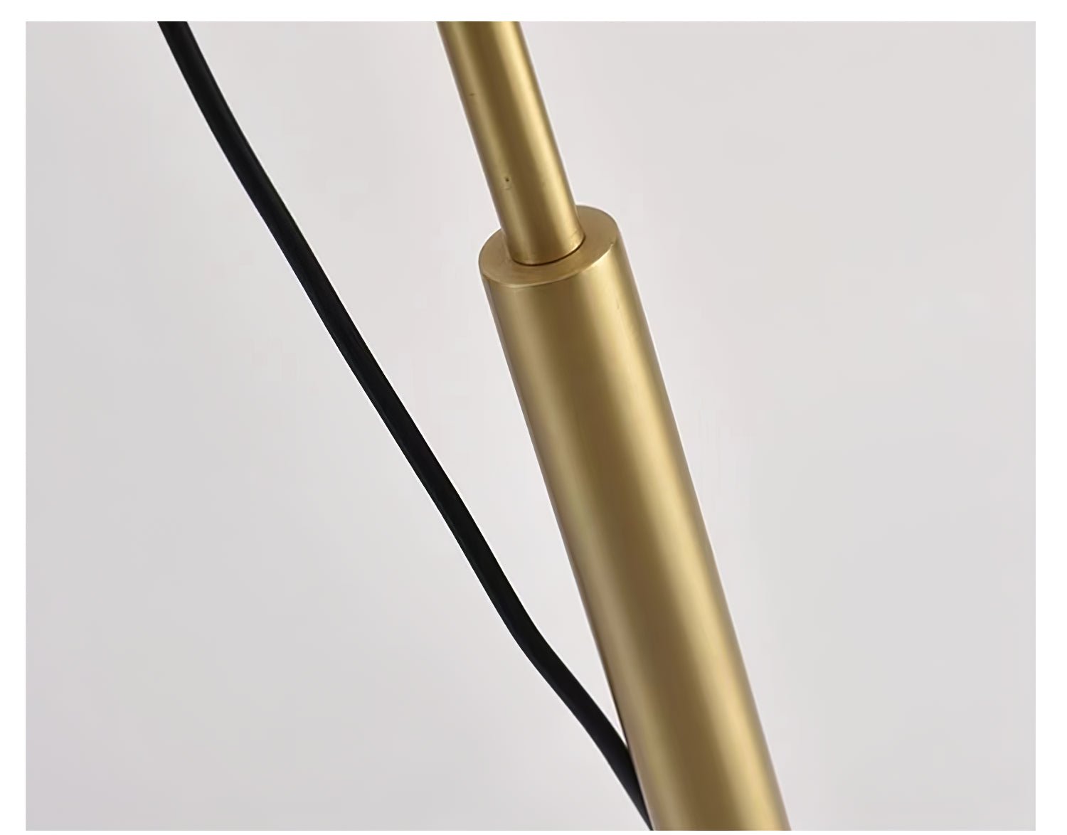 WOW Lino Arc Floor Lamp