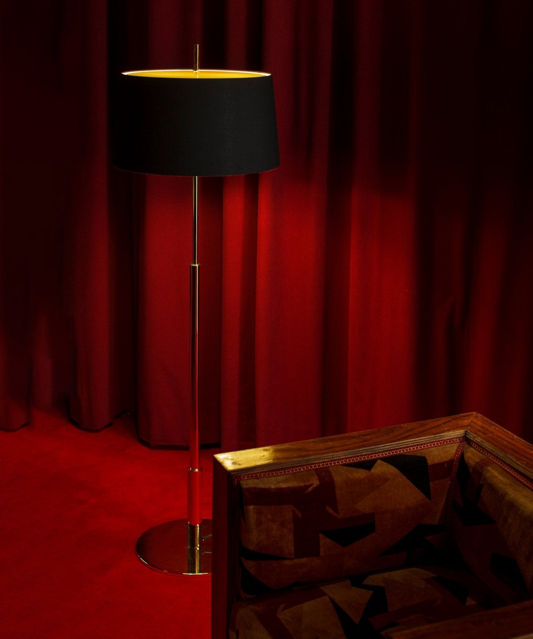 WOW Rilume Floor Lamp