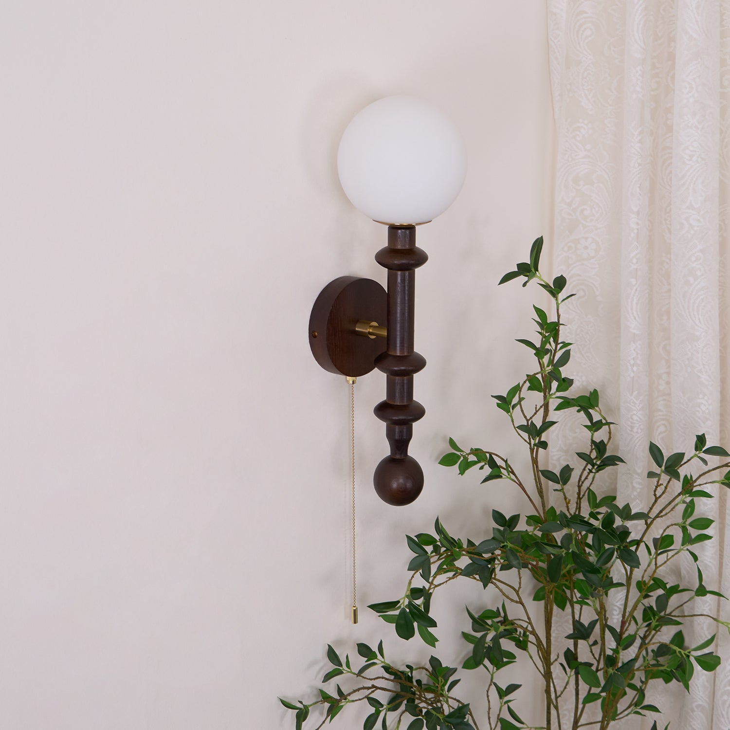 WOW Roman Column Wall Lamp