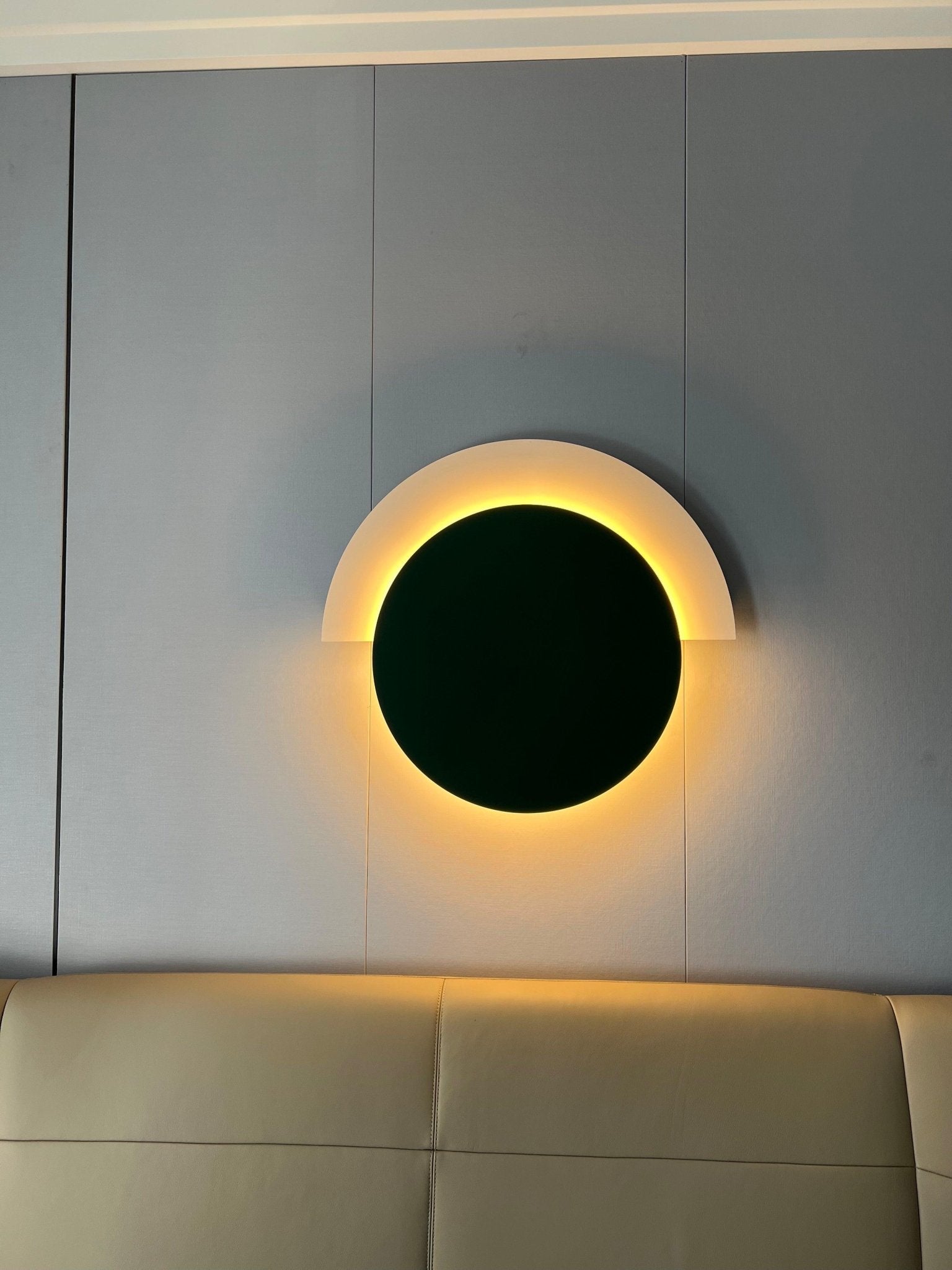 WOW Rounded Abstract Art Sconce