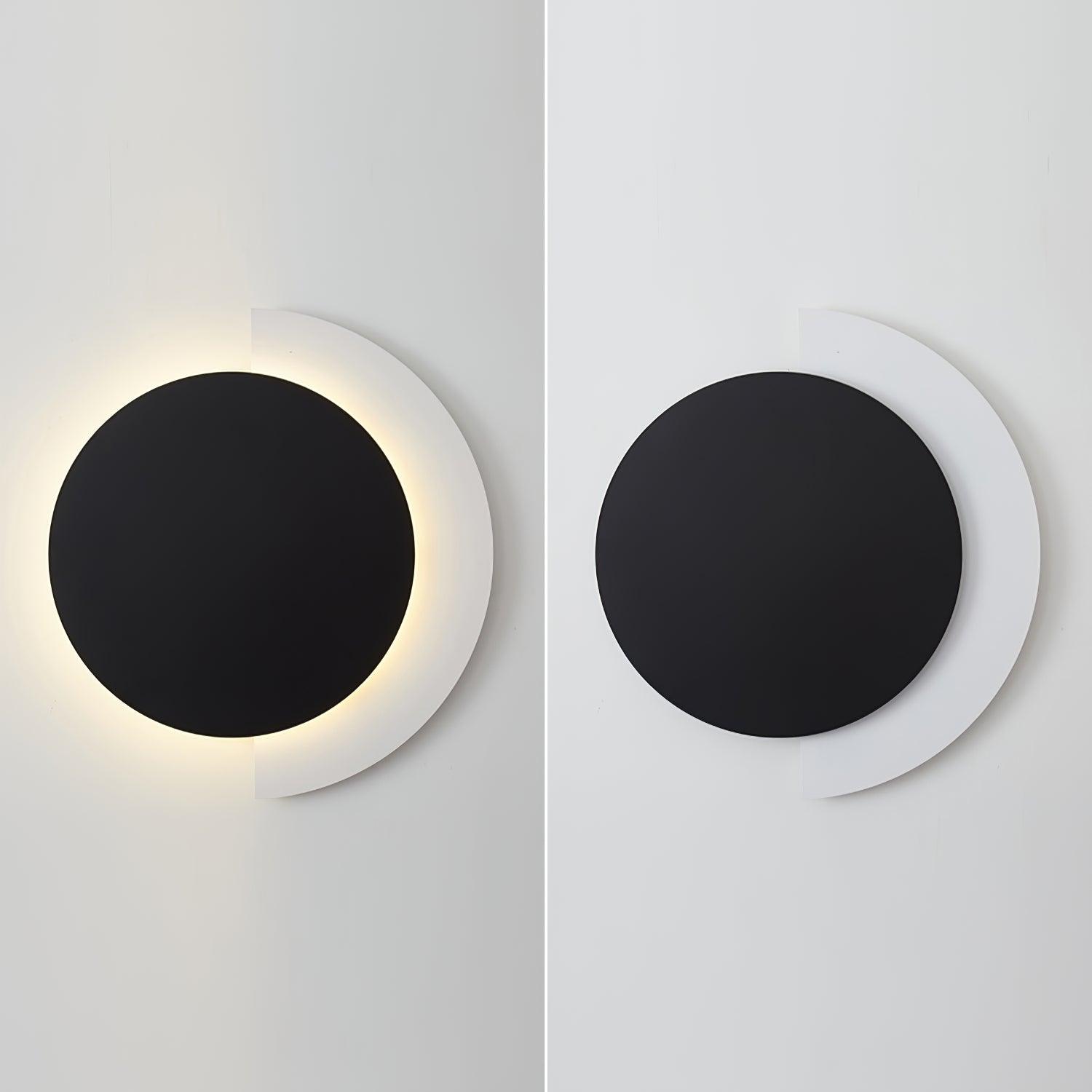 WOW Rounded Abstract Art Sconce