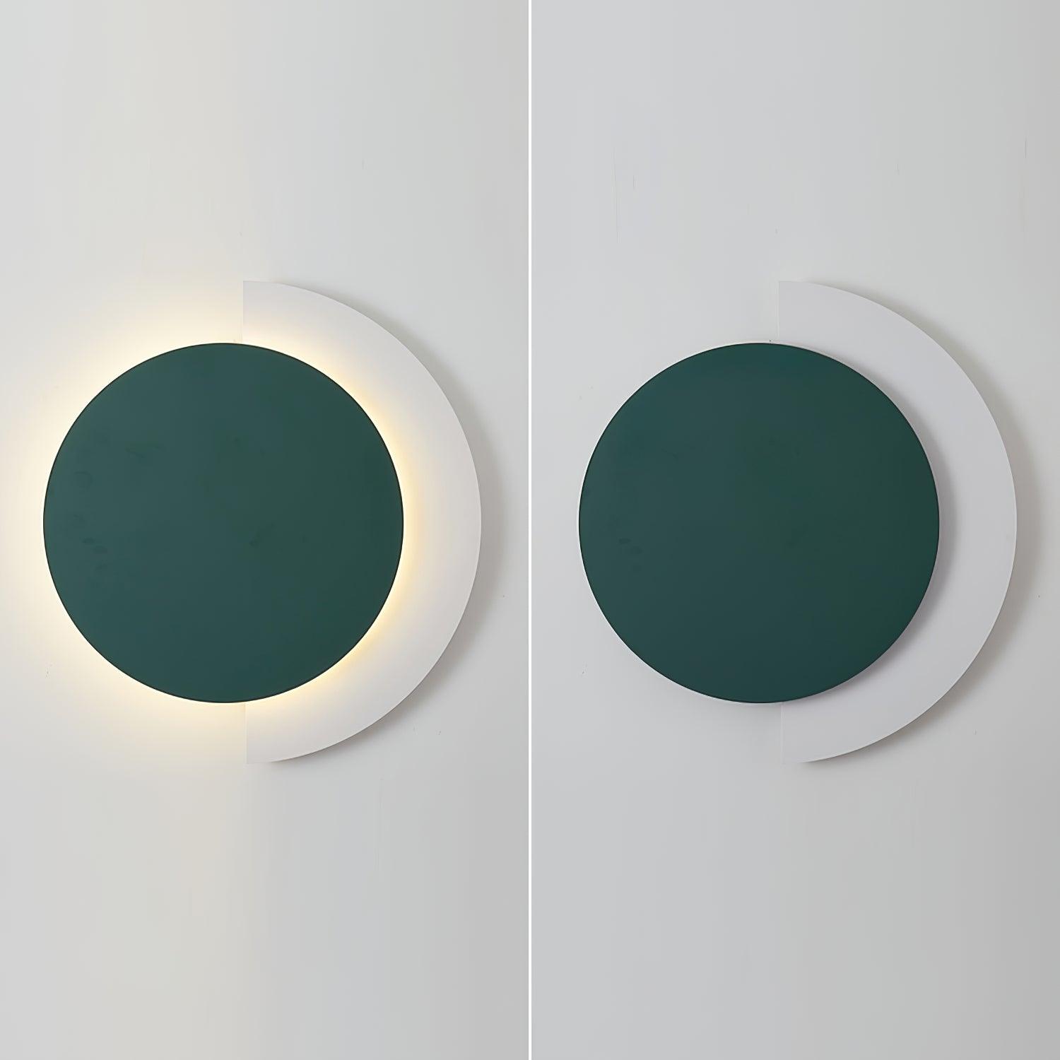 WOW Rounded Abstract Art Sconce
