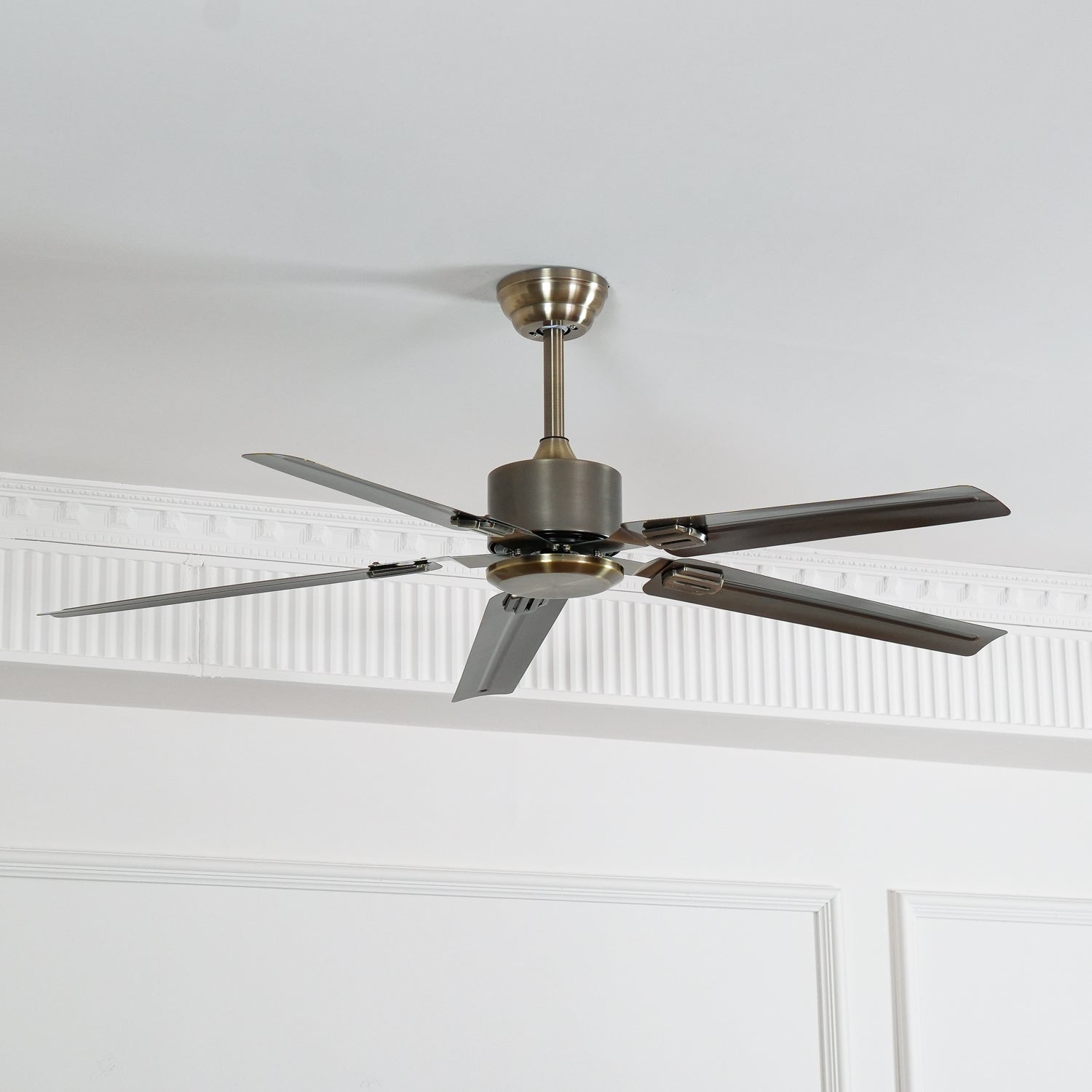 WOW Rozzen Ceiling Fan 52in