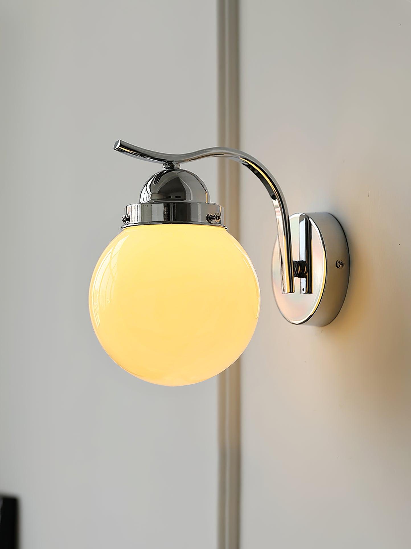 WOW Ryttenberg Wall Lamp