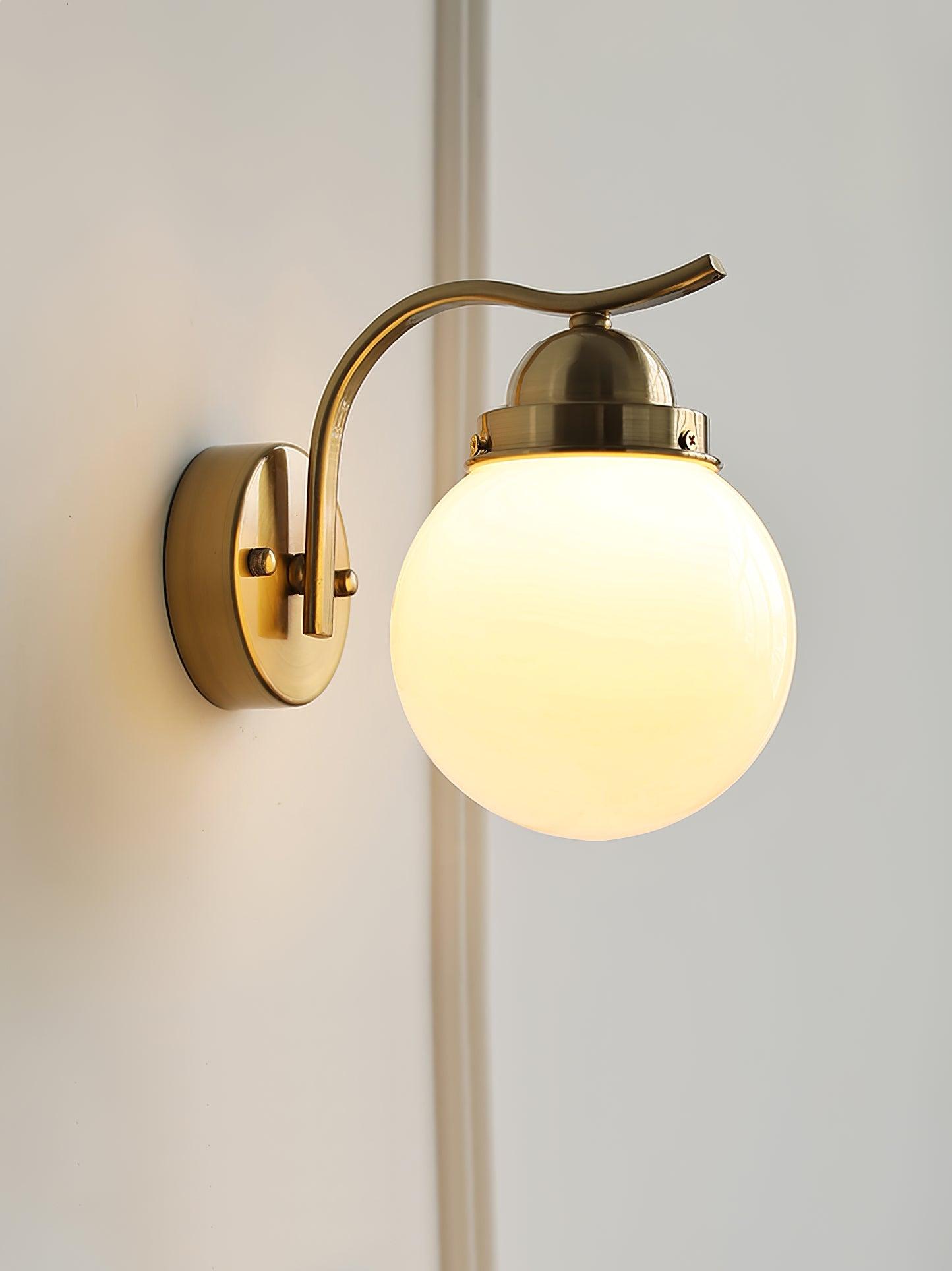 WOW Ryttenberg Wall Lamp
