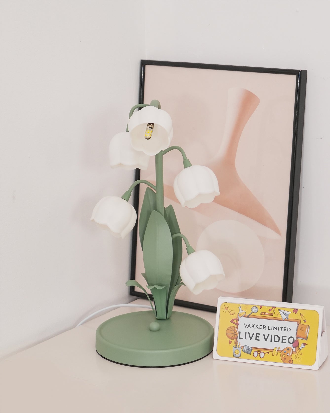Sara Orchid Table Lamp