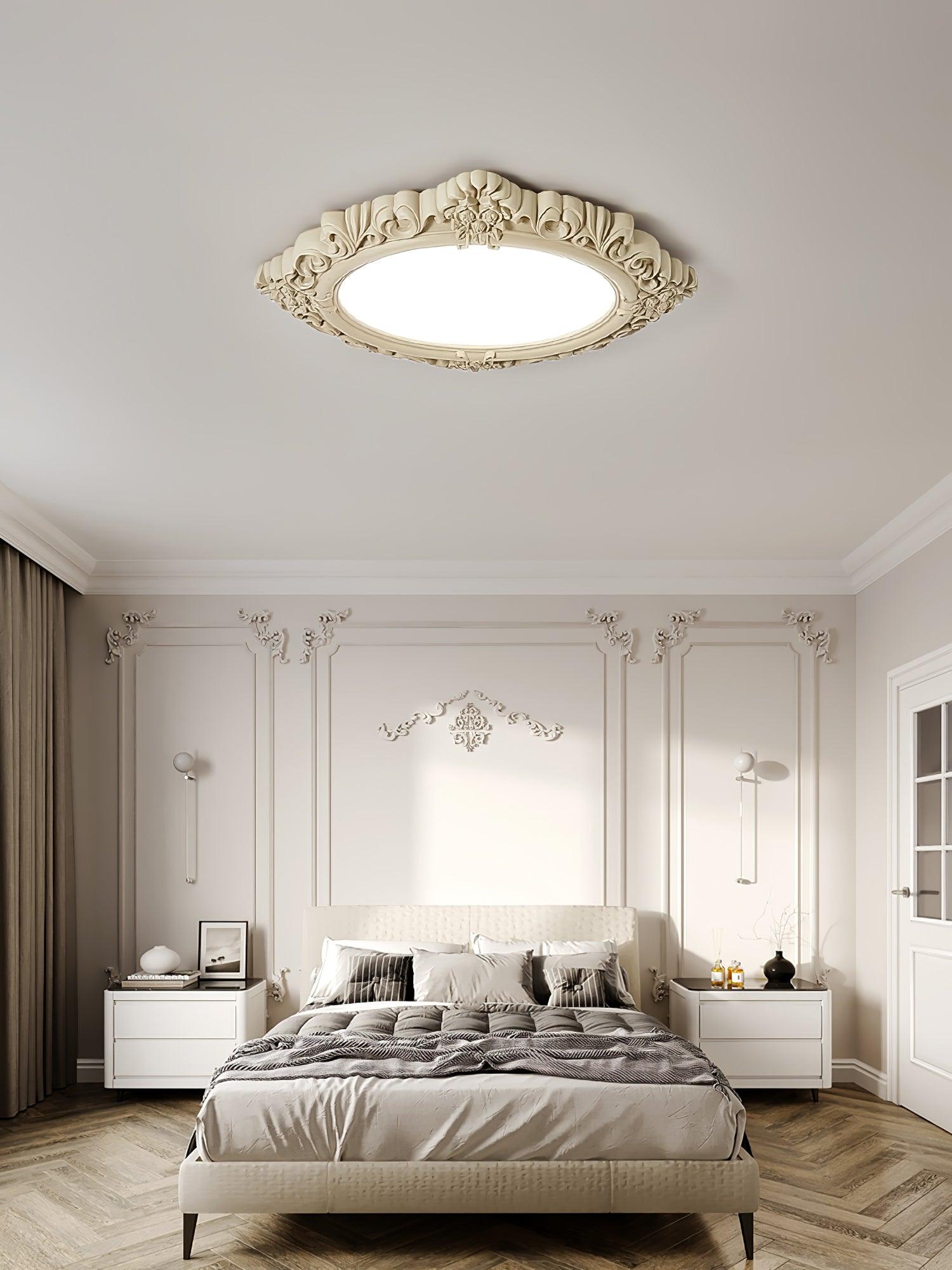 WOW Sculpted Resin Ceiling Lamp