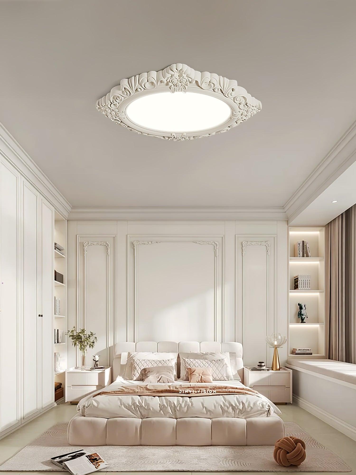 WOW Sculpted Resin Ceiling Lamp