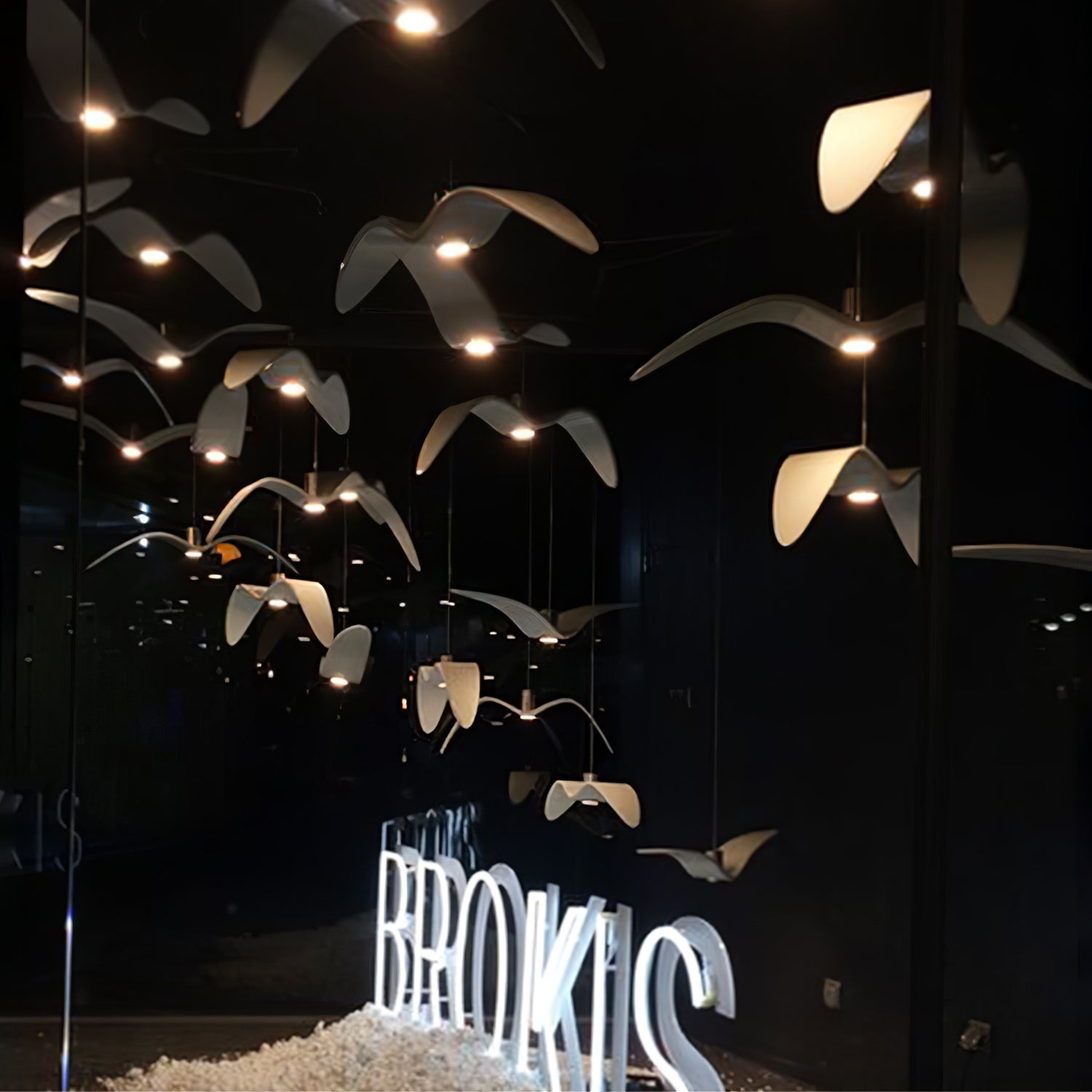 WOW Aviara LED Pendant Light