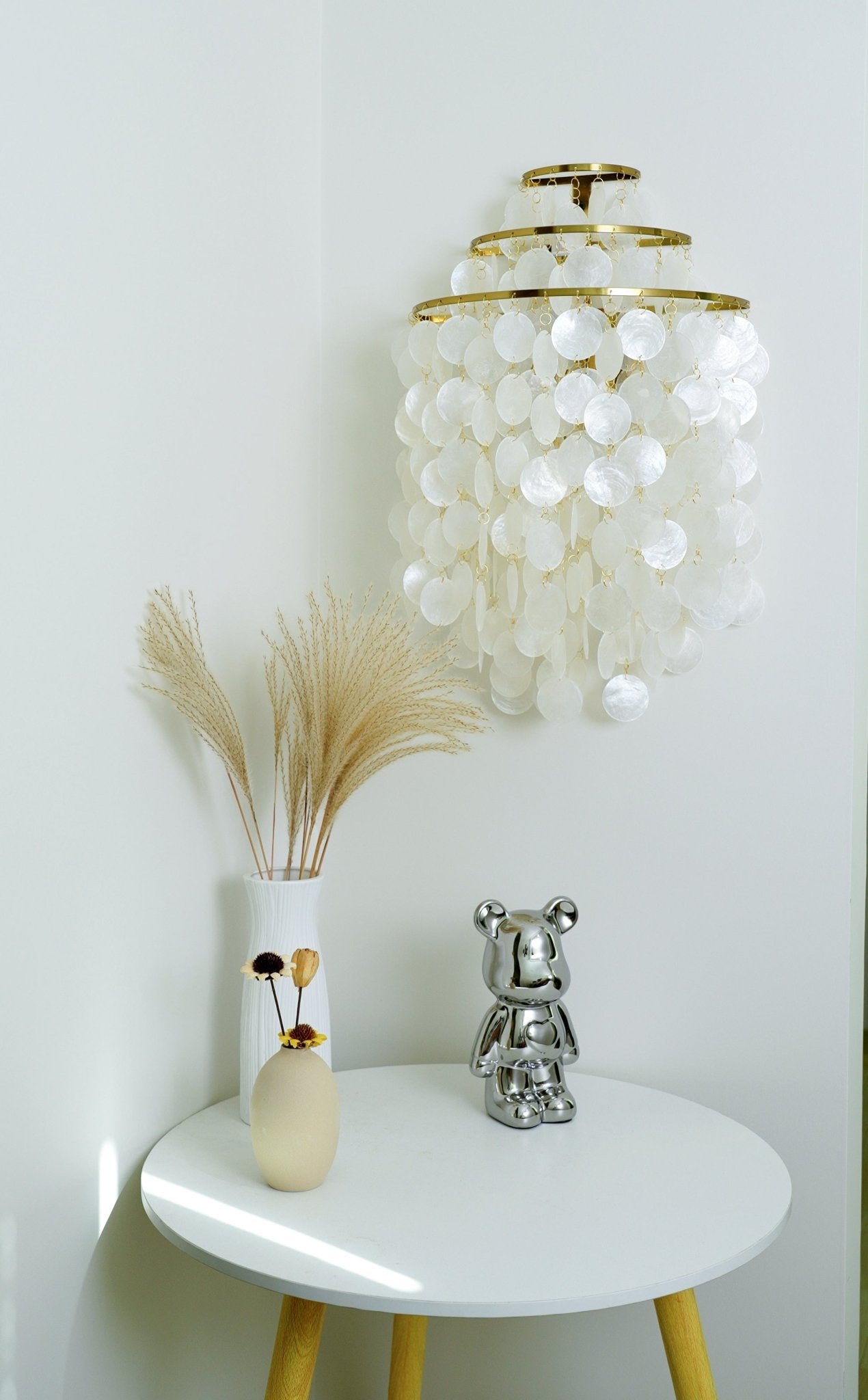 WOW Shell Cascading Wall Light
