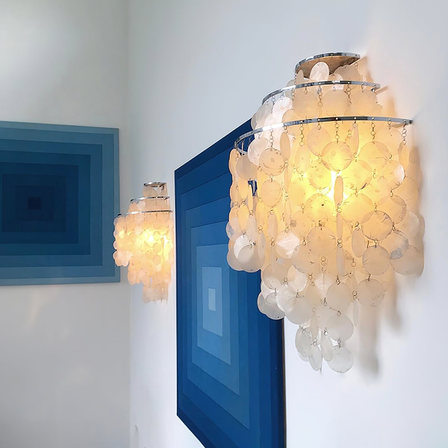 WOW Shell Cascading Wall Light