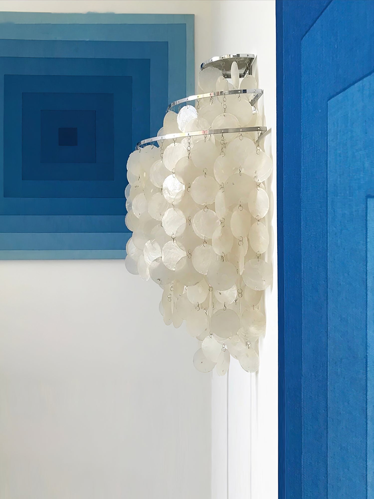 WOW Shell Cascading Wall Light
