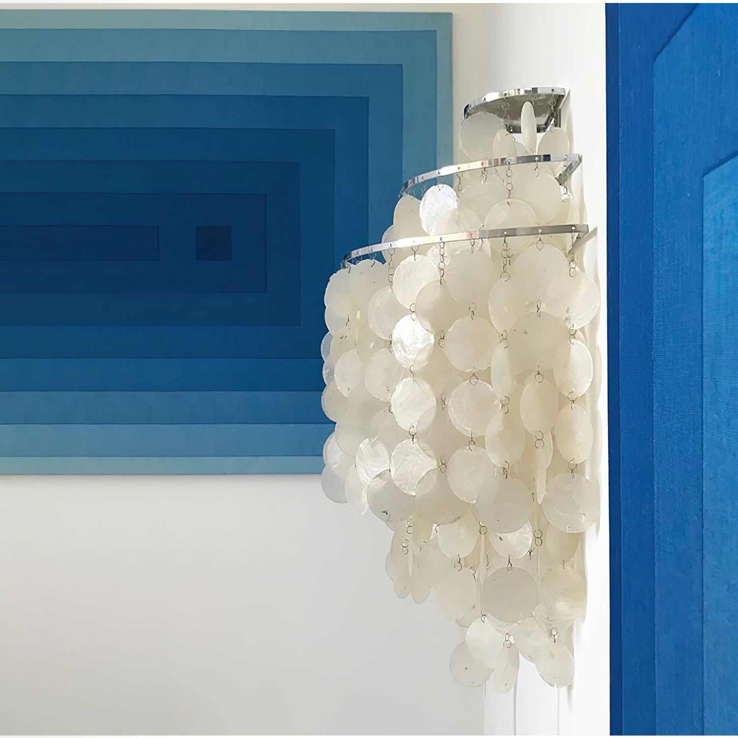 WOW Shell Cascading Wall Light