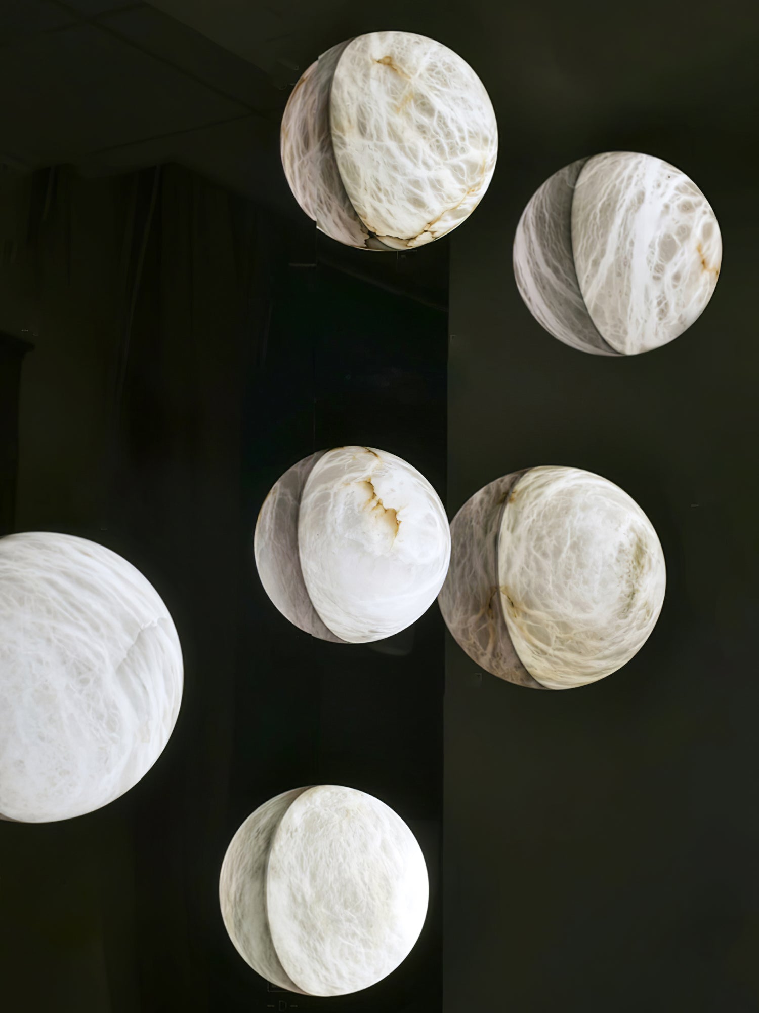 WOW Snowflake Alabaster Wall Sconce