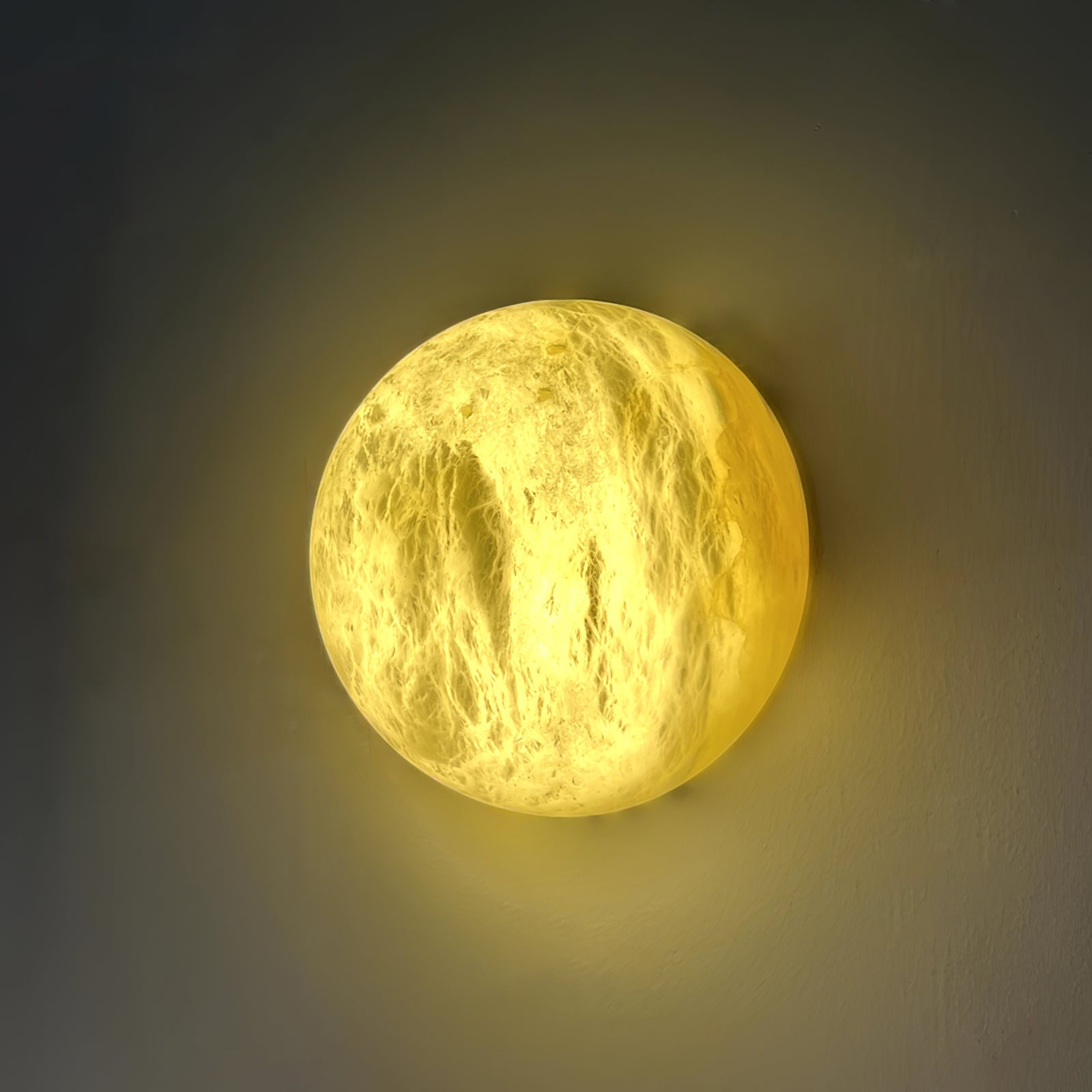 WOW Snowflake Alabaster Wall Sconce