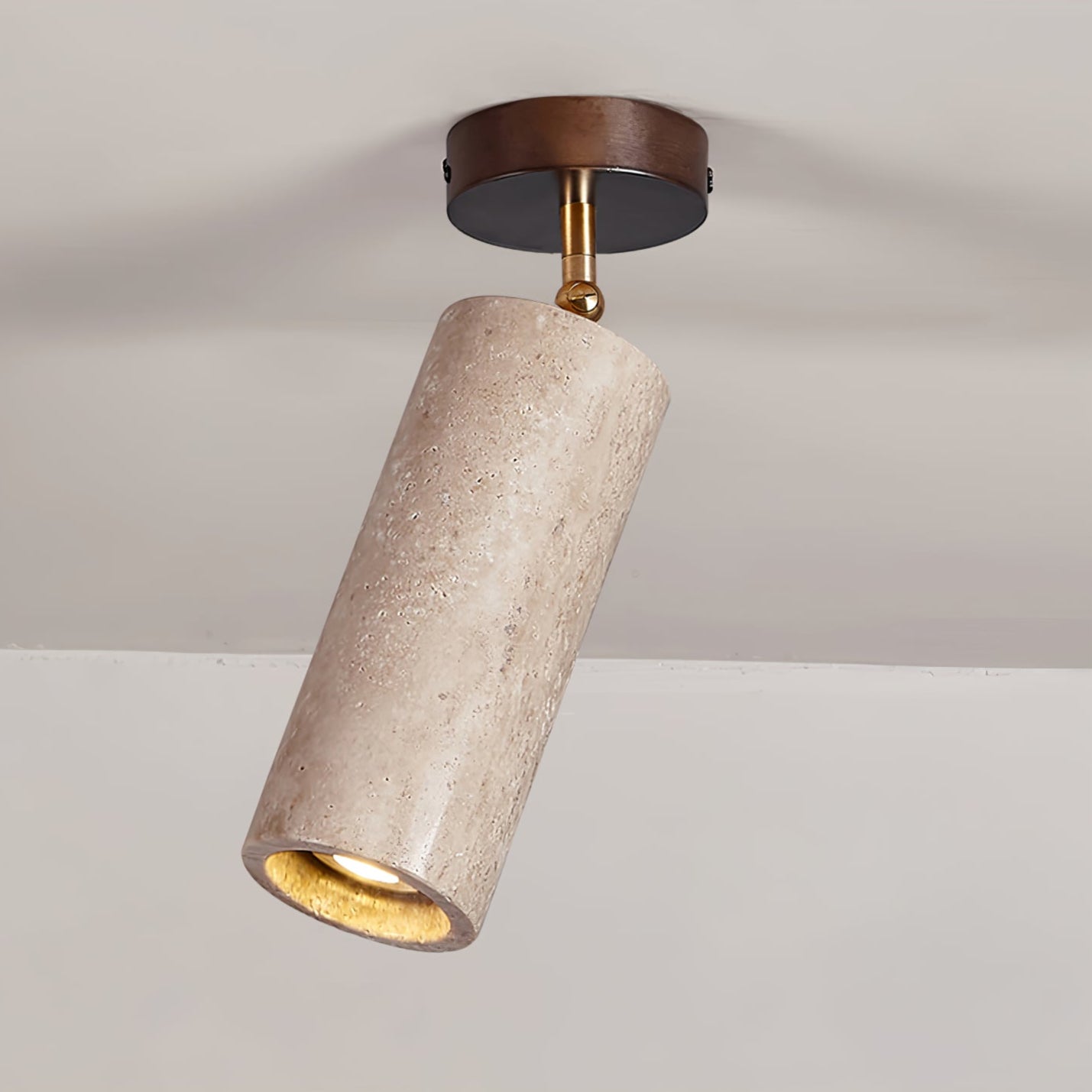 WOW Solis Stone Spotlight