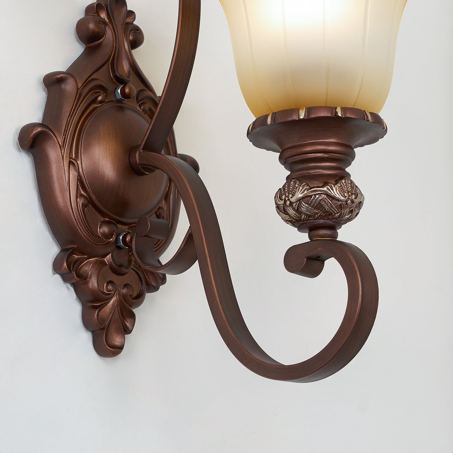 WOW Sonoma Valley Wall Lamp