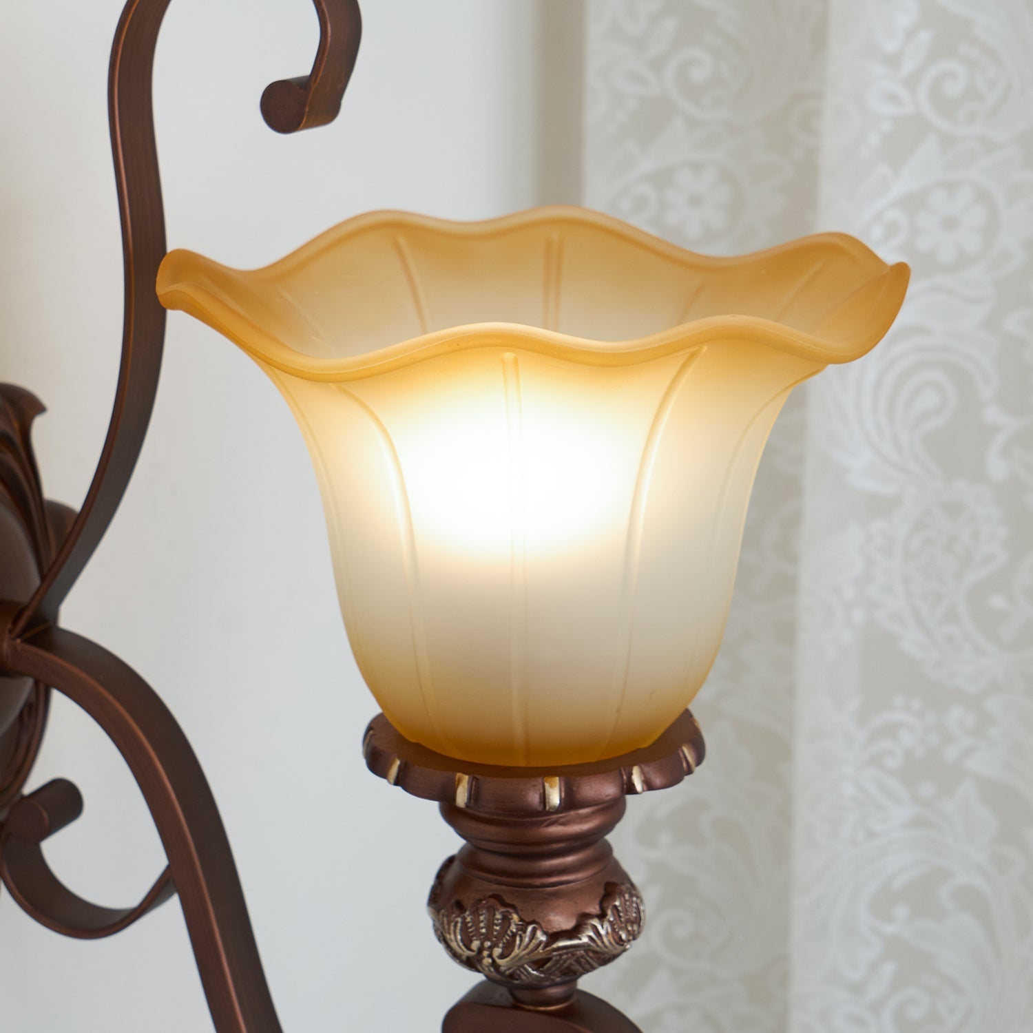 WOW Sonoma Valley Wall Lamp