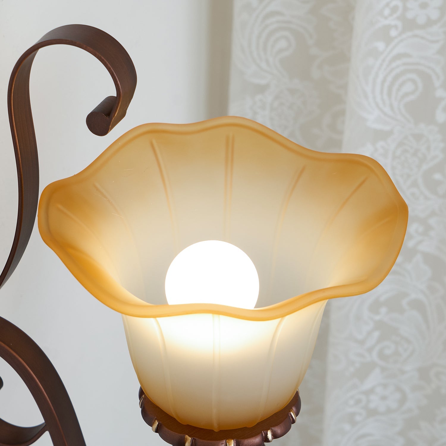 WOW Sonoma Valley Wall Lamp