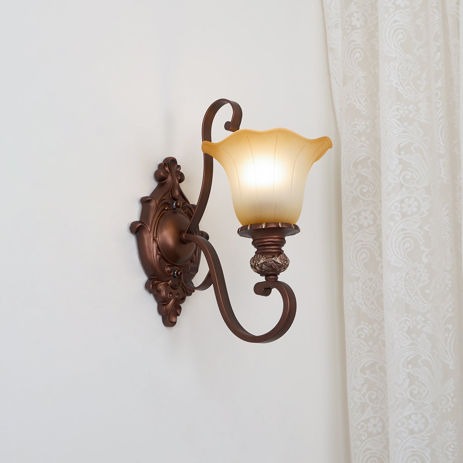 WOW Sonoma Valley Wall Lamp
